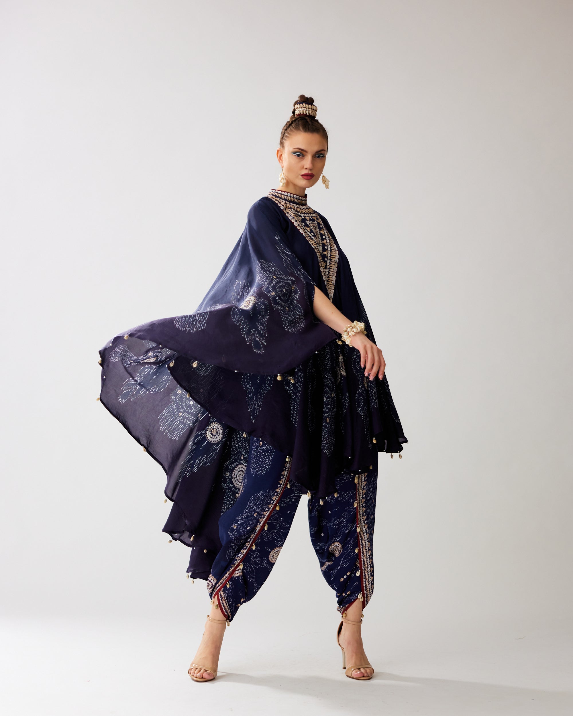 Zohra : Farah - Navy