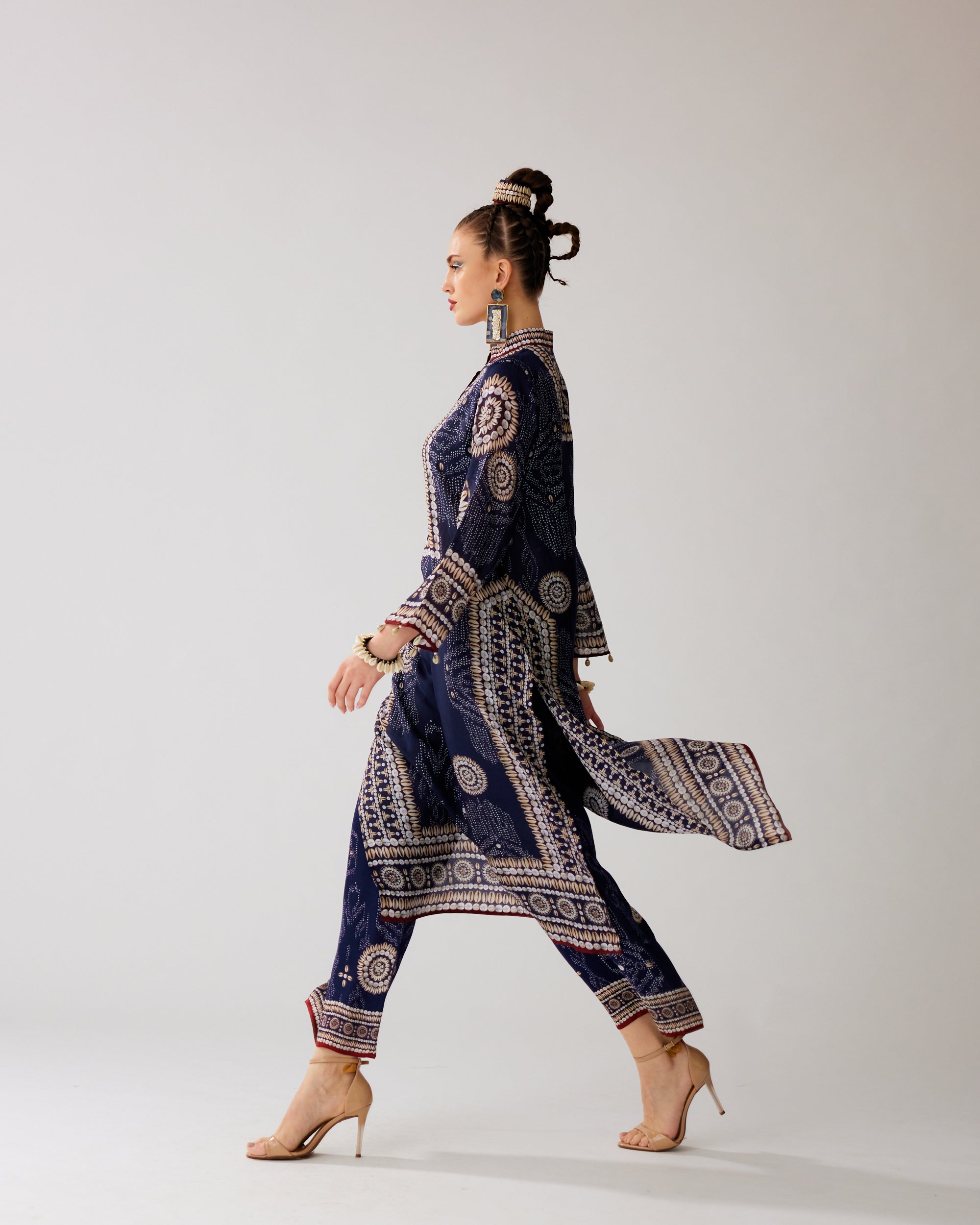 Zohra : Champa - Navy