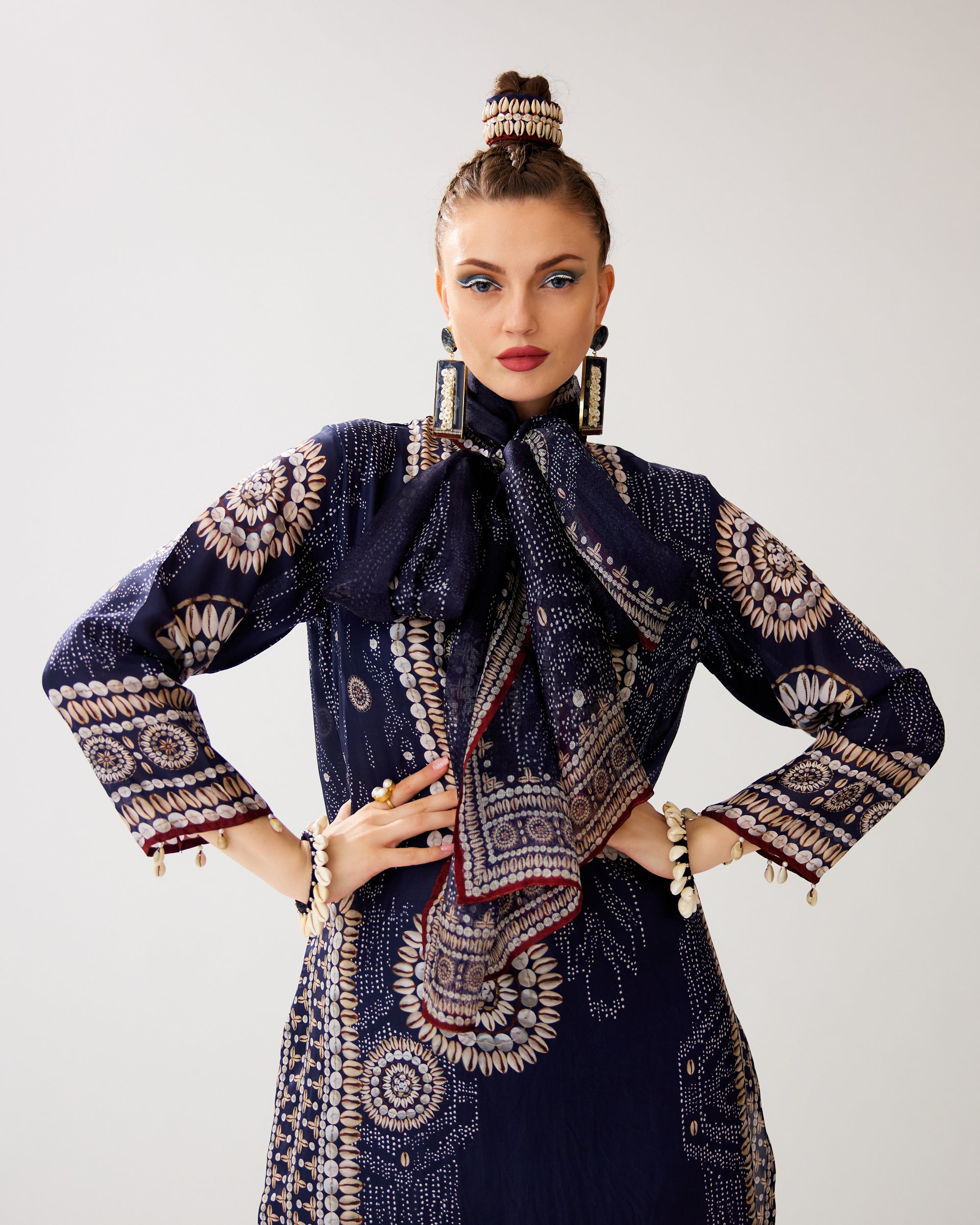 Zohra : Champa - Navy
