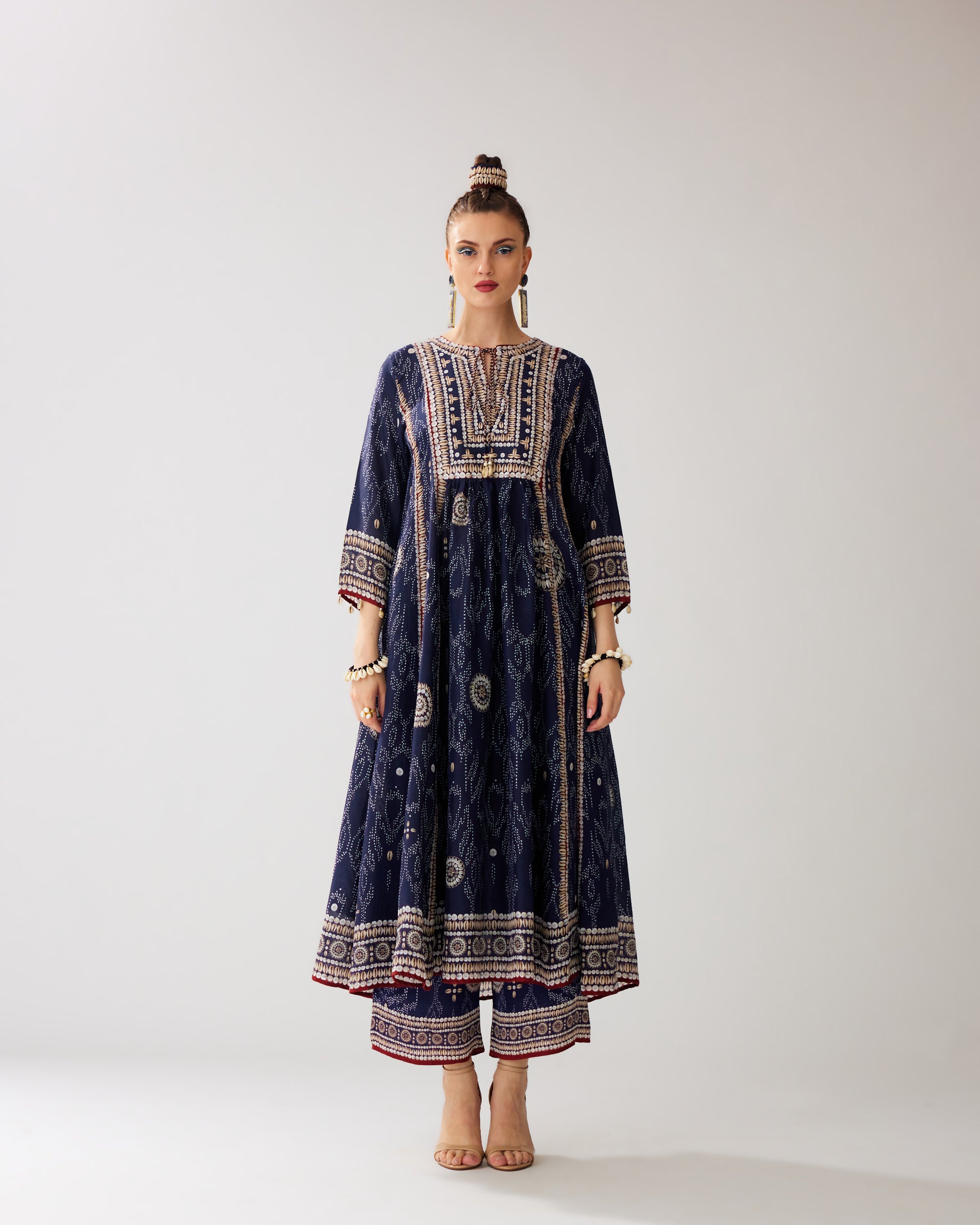 Zohra : Anisha - Navy