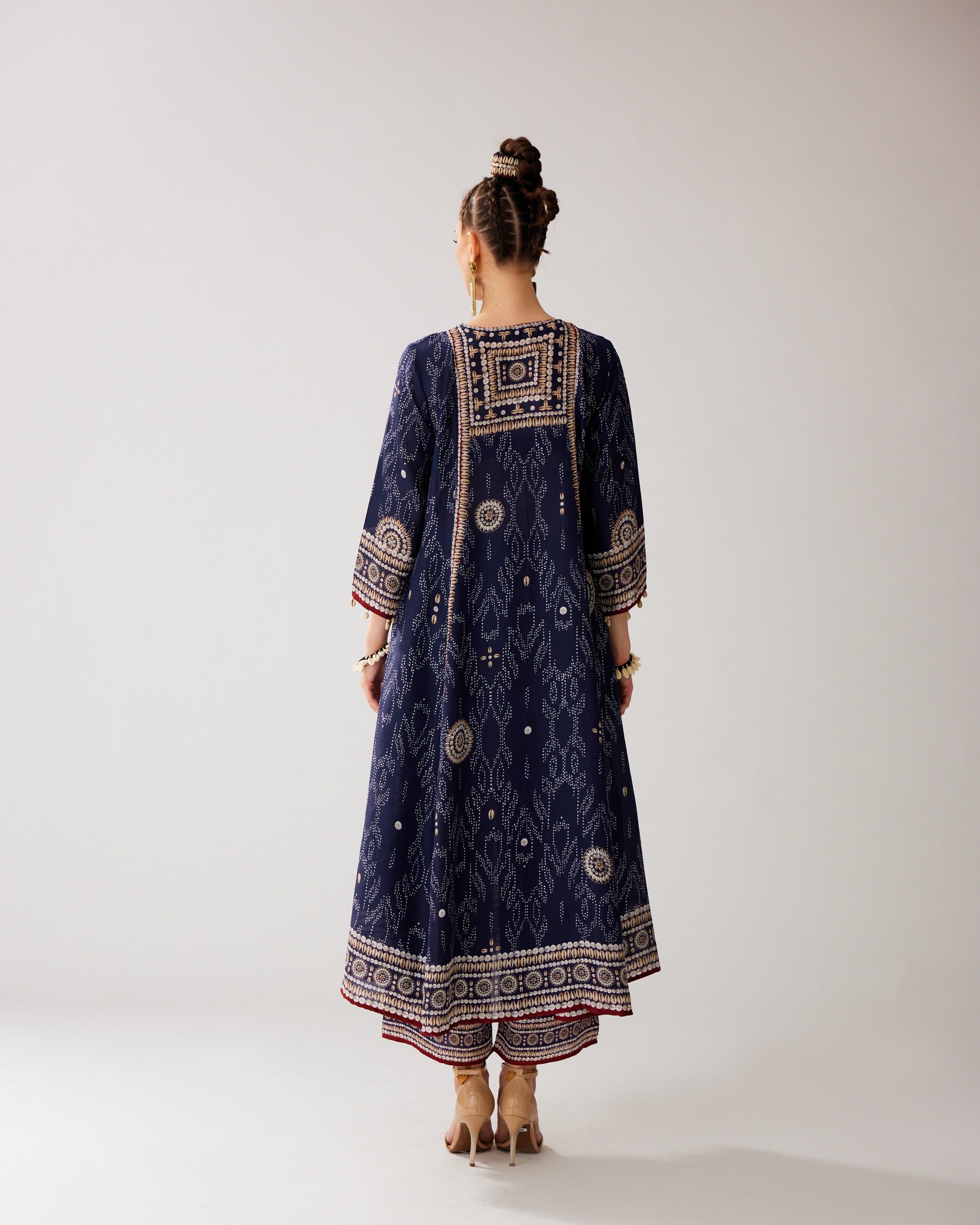 Zohra : Anisha - Navy