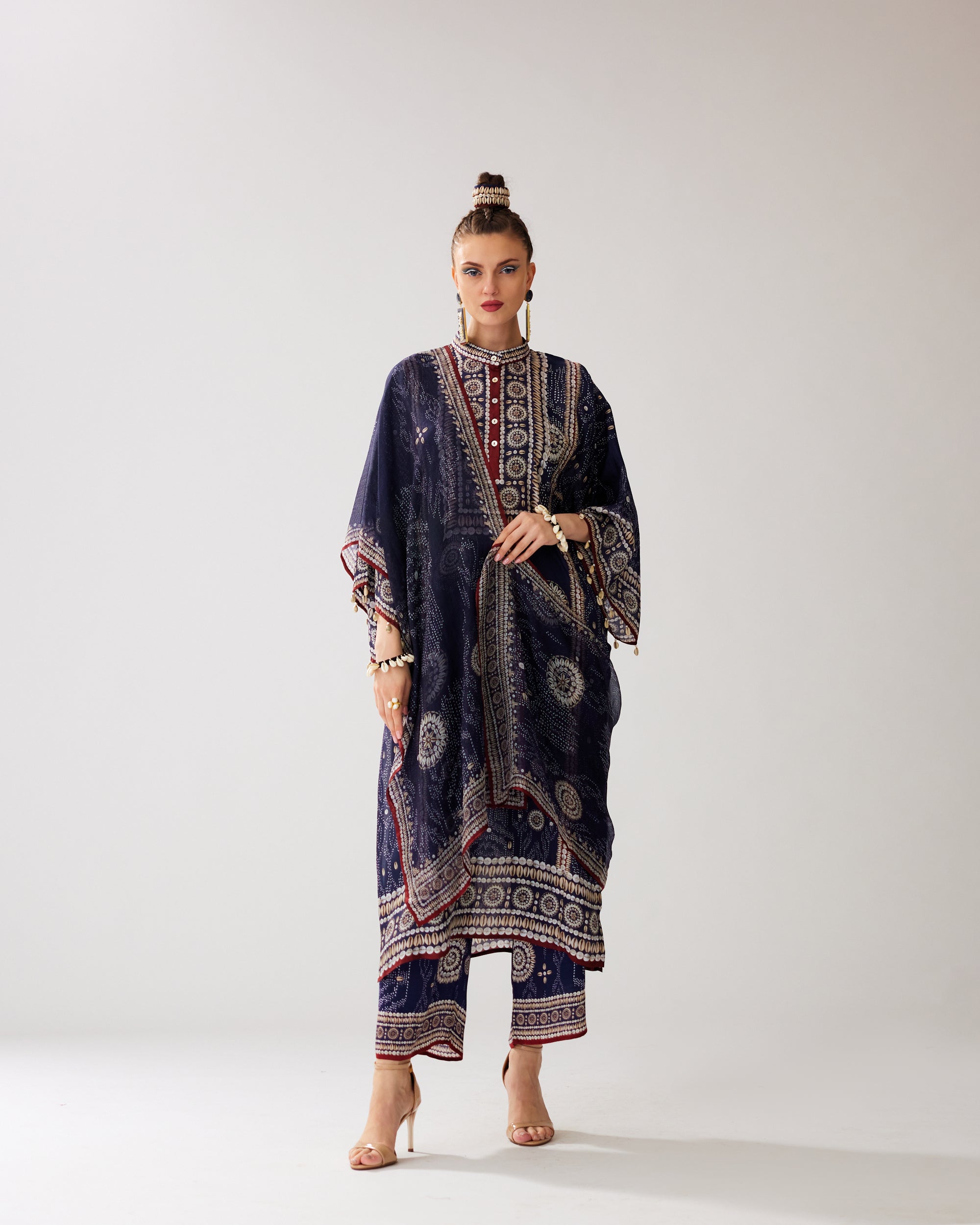 Zohra : Gayatri - Navy