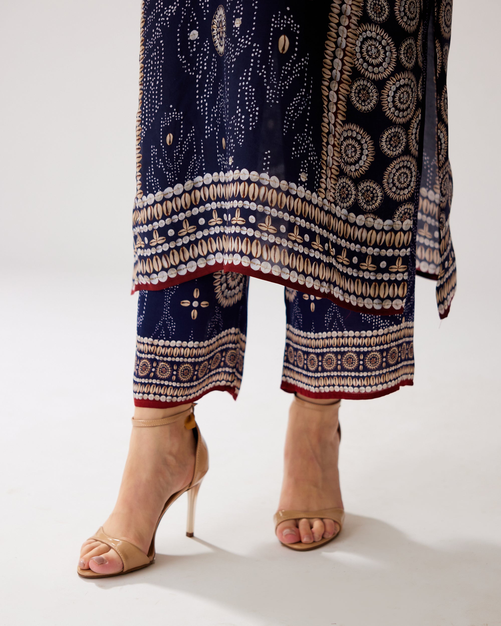 Zohra : Ghazala - Navy