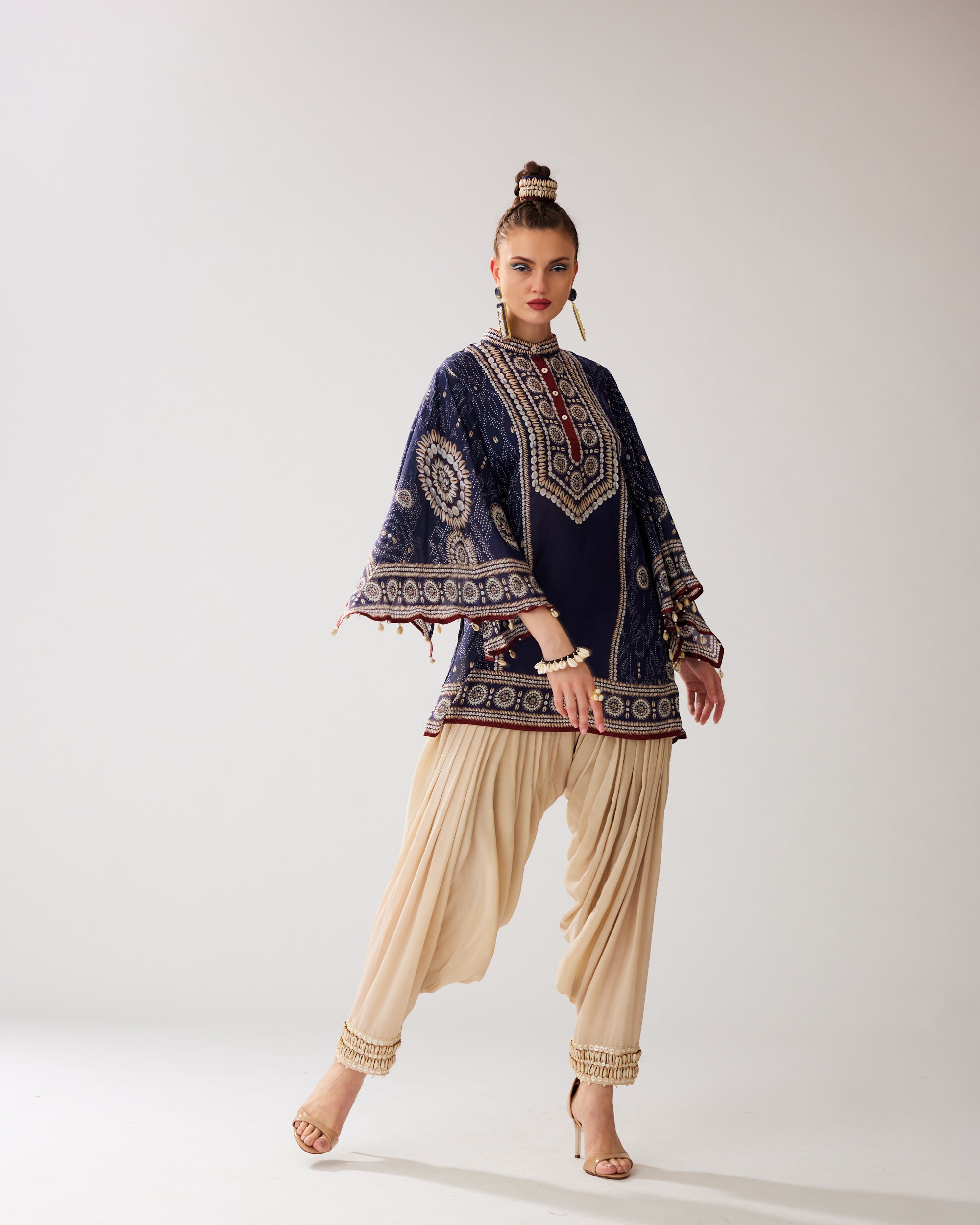 Zohra : Nylla/Salwar - Navy