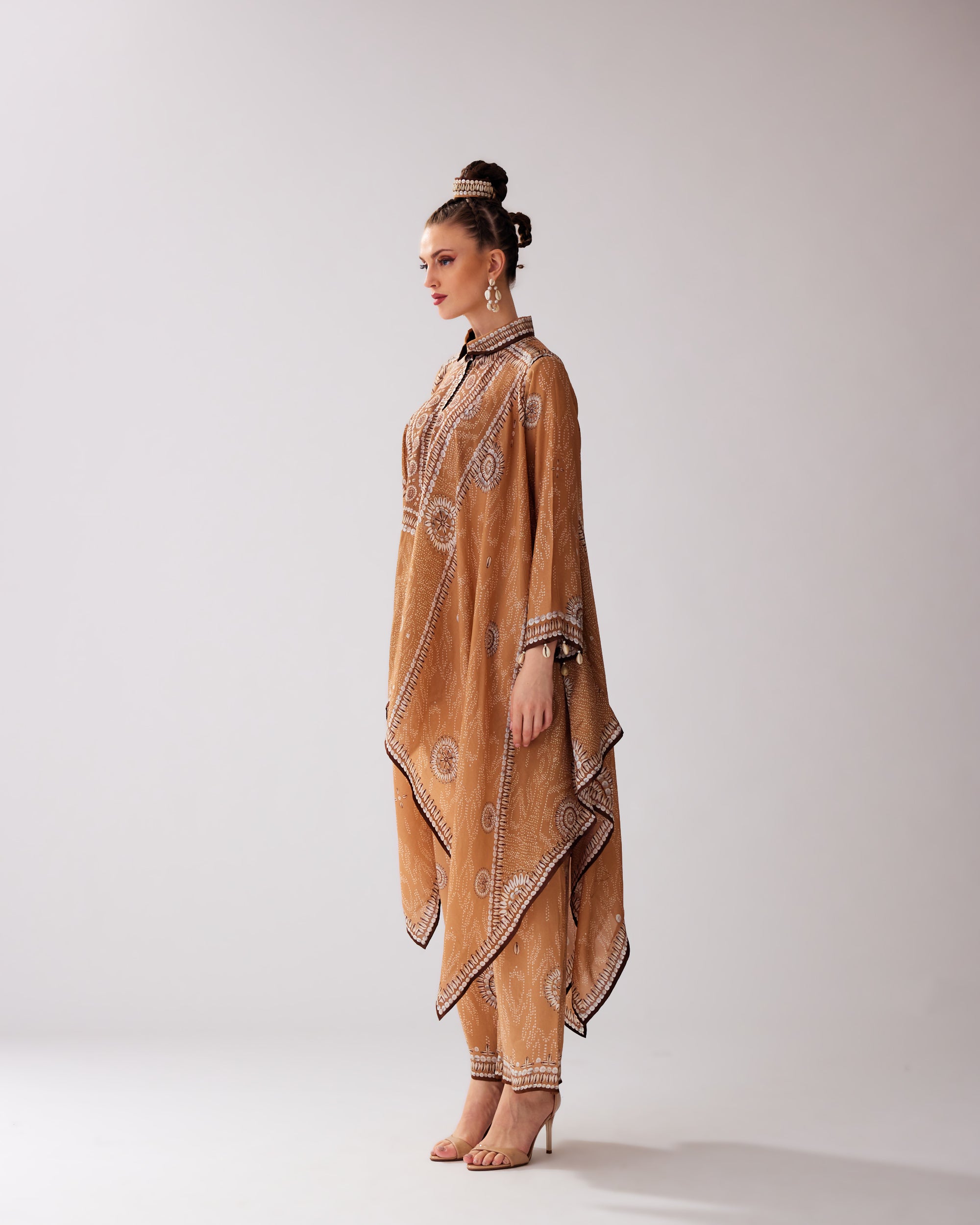 Zohra : Shibani - Caramel