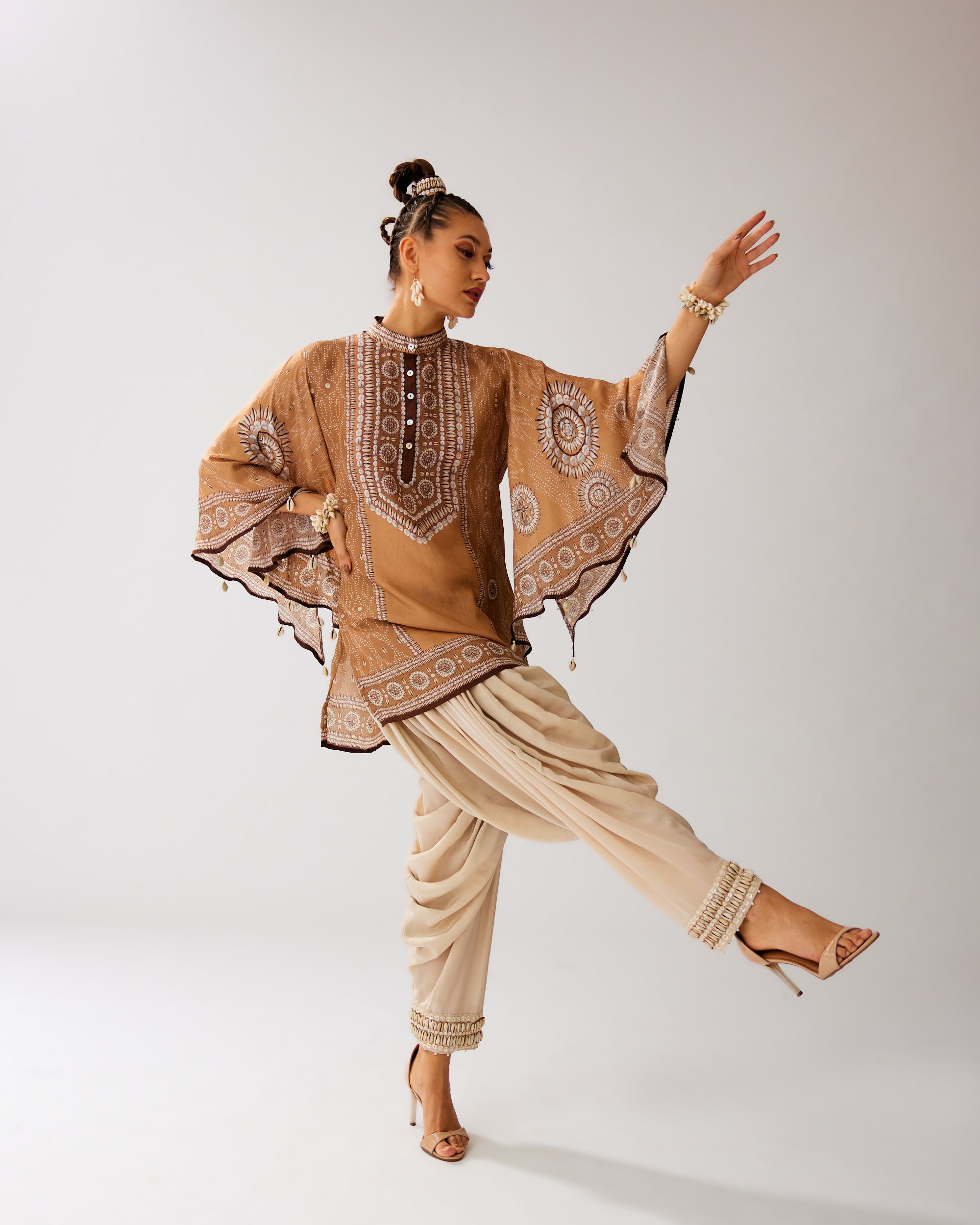 Zohra : Nylla/Salwar - Caramel