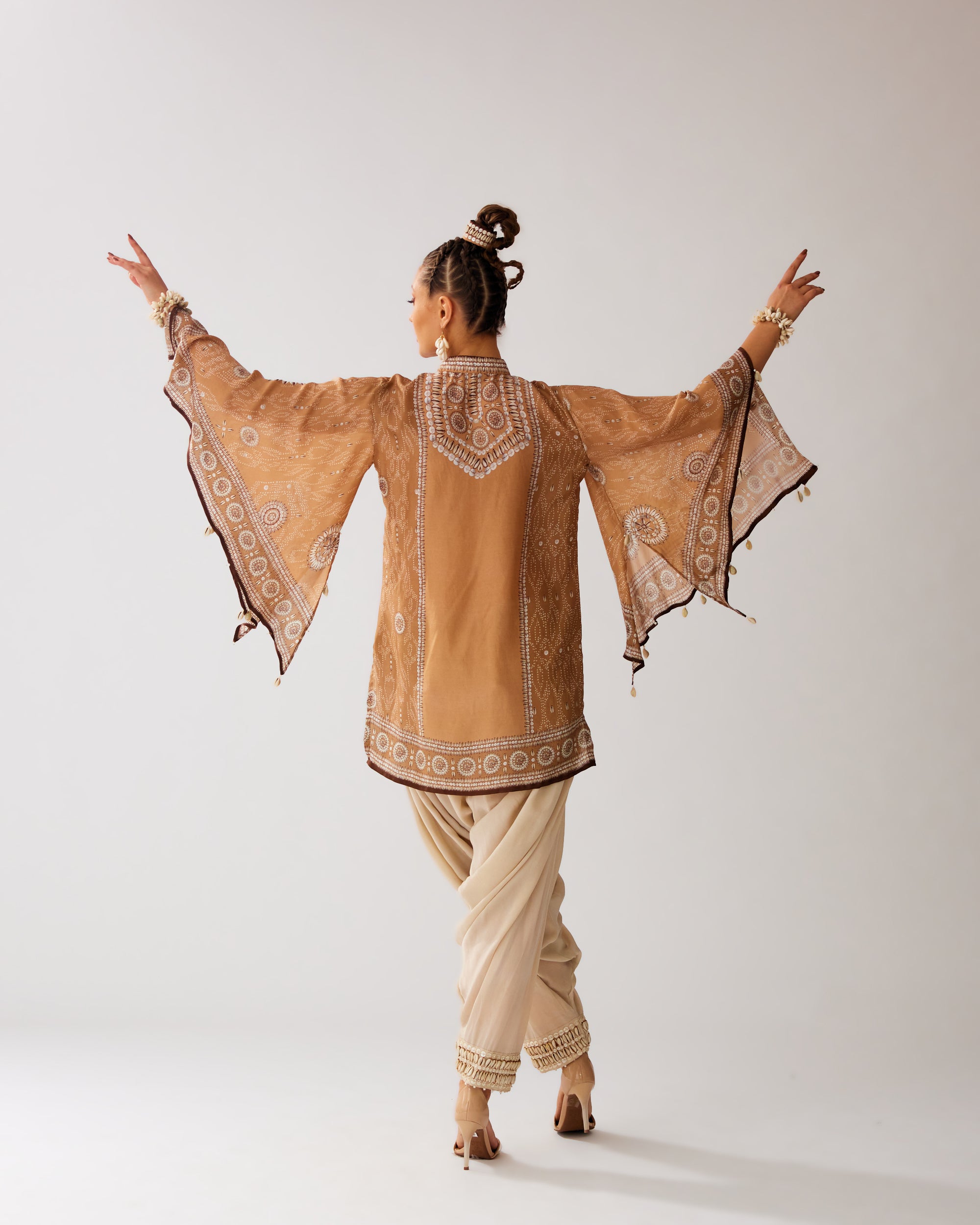 Zohra : Nylla/Salwar - Caramel