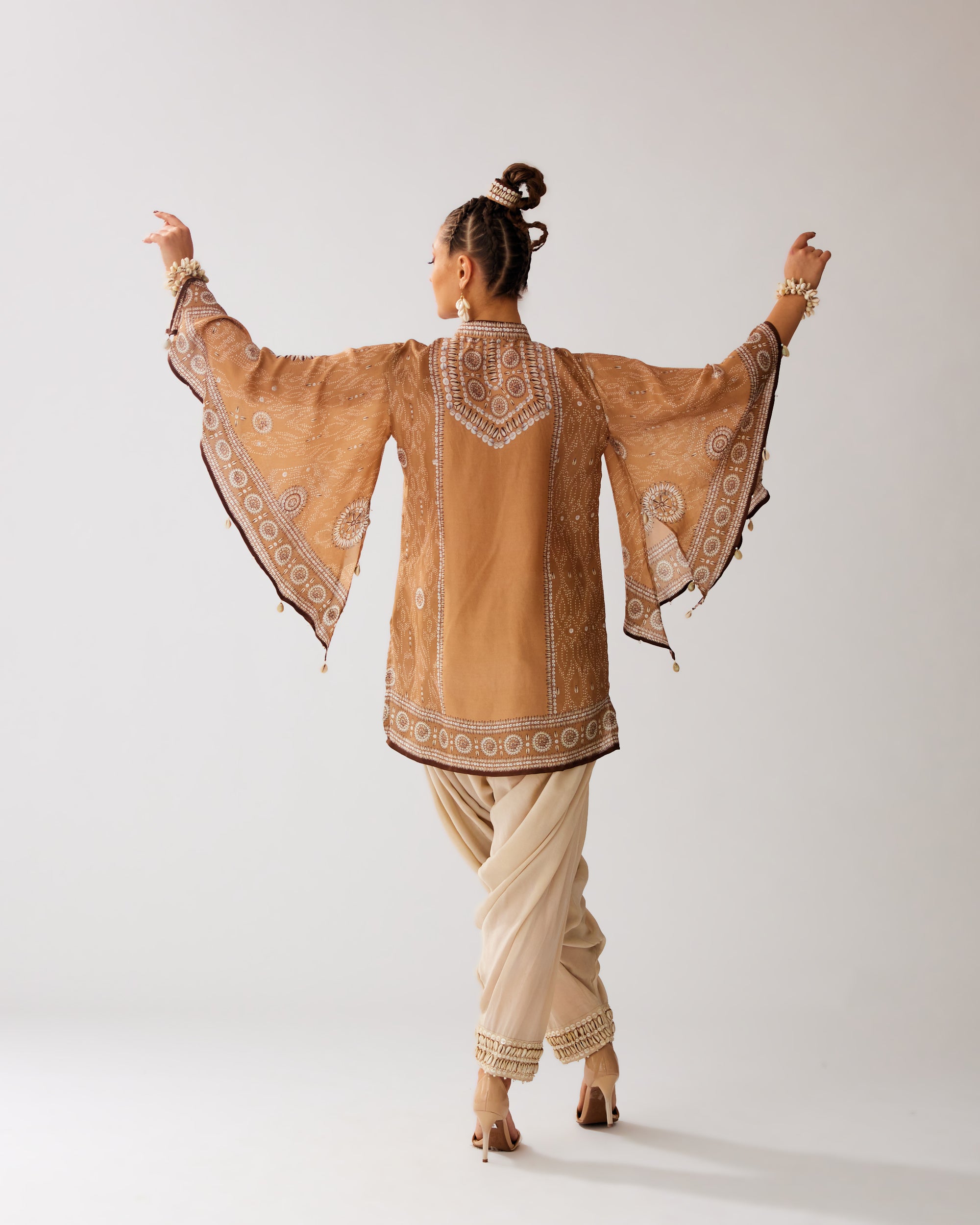 Zohra : Nylla/Salwar - Caramel