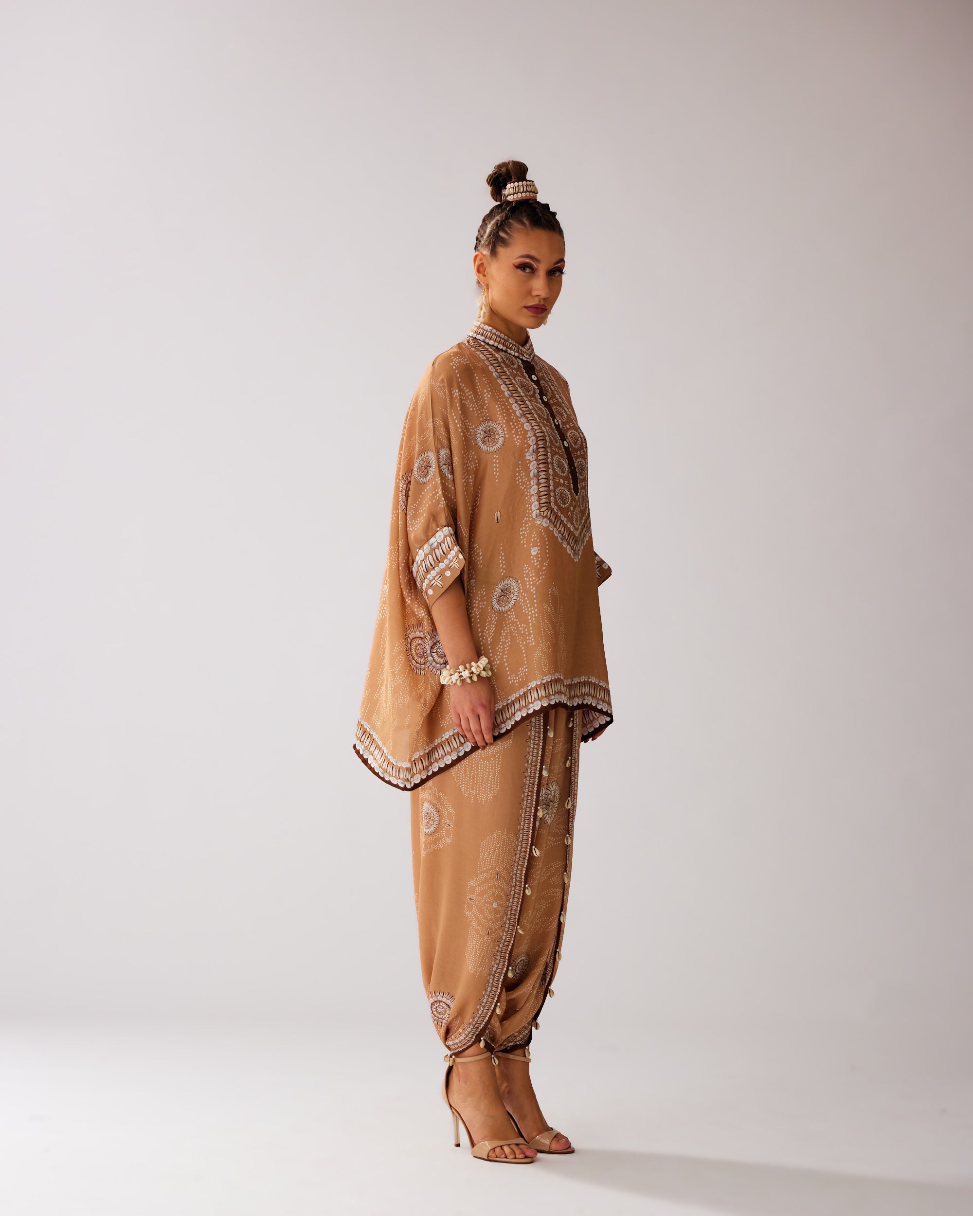 Zohra : Chanel/Sonth - Caramel