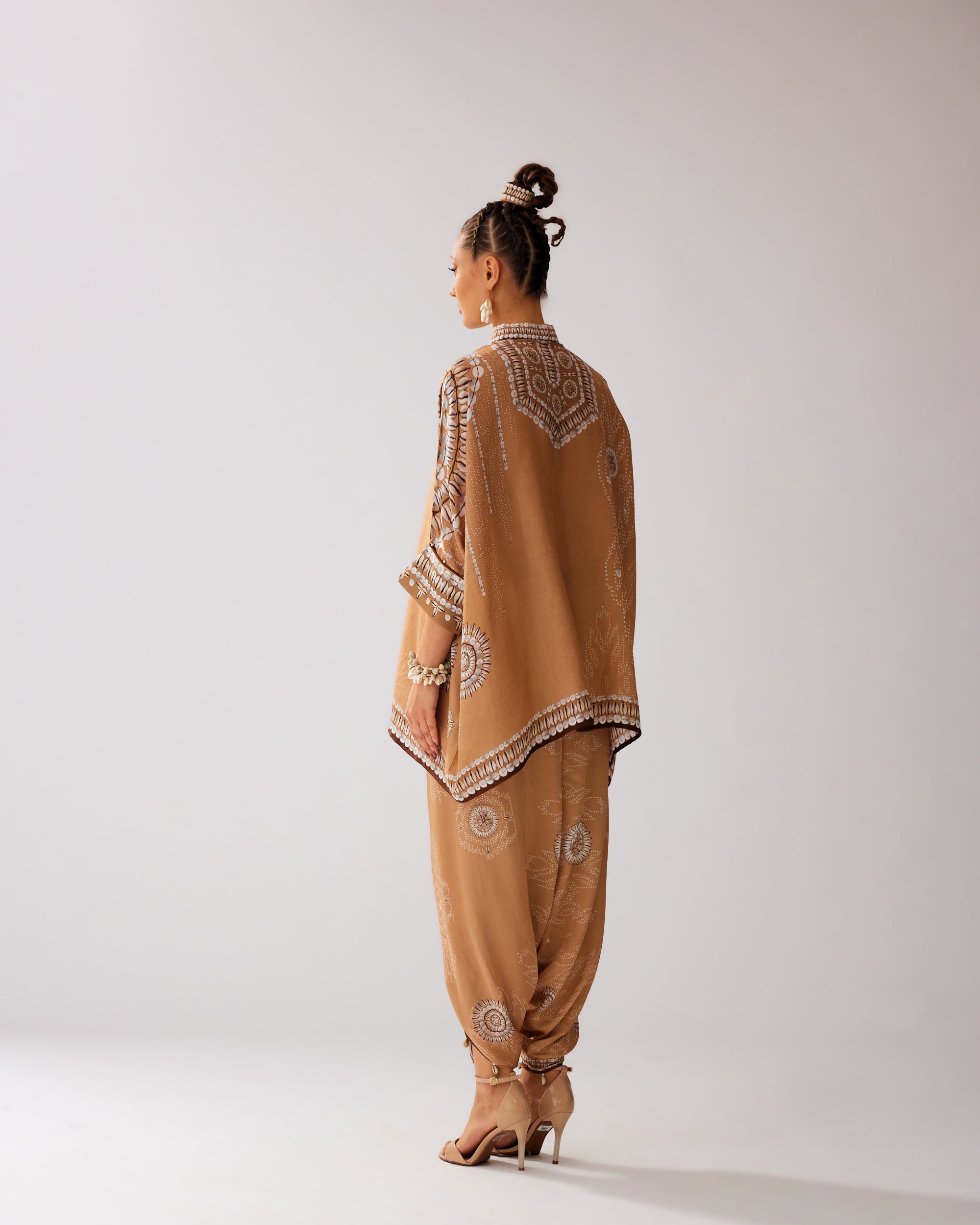 Zohra : Chanel/Sonth - Caramel