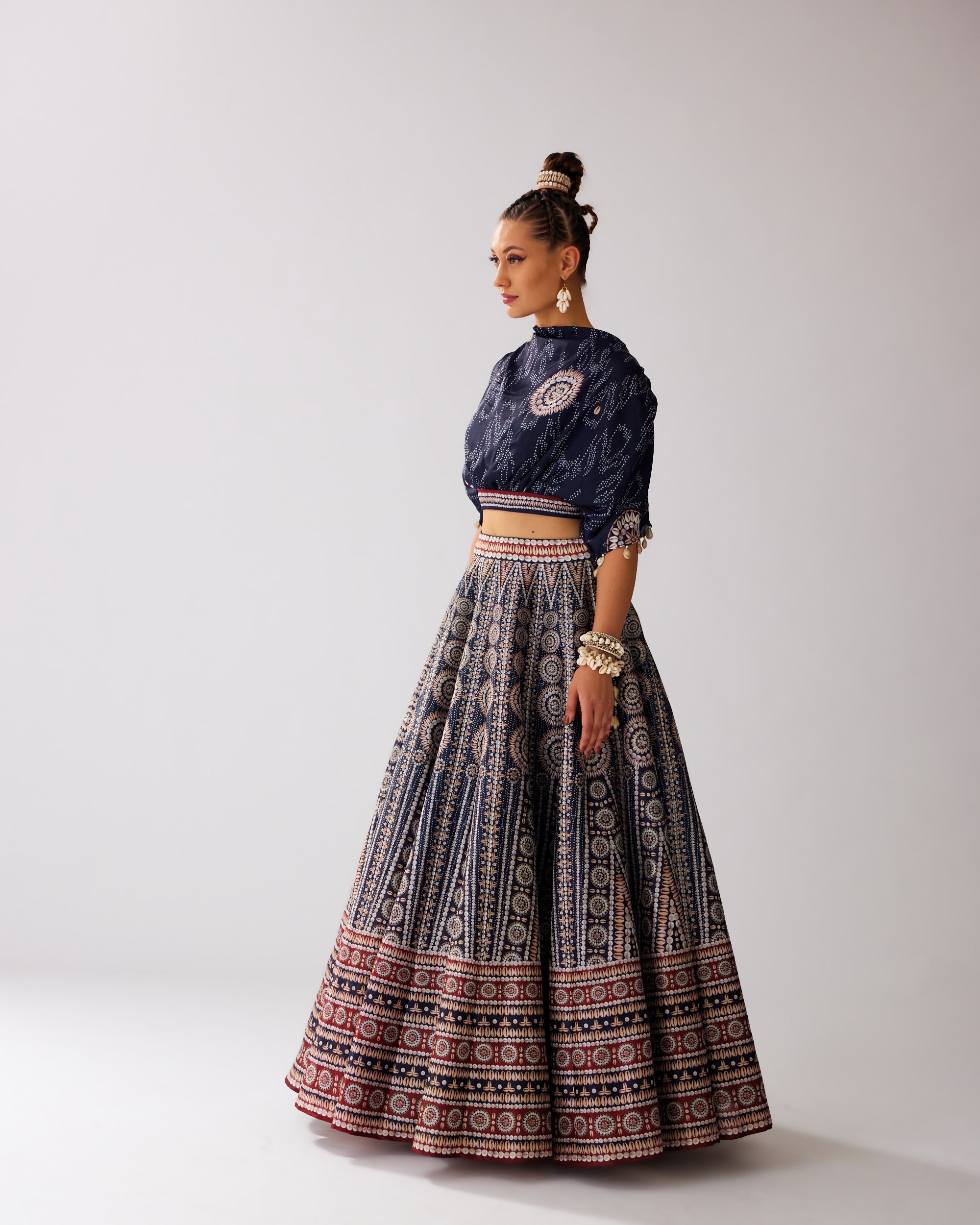 Zohra : Varsha Leela - Navy/Red