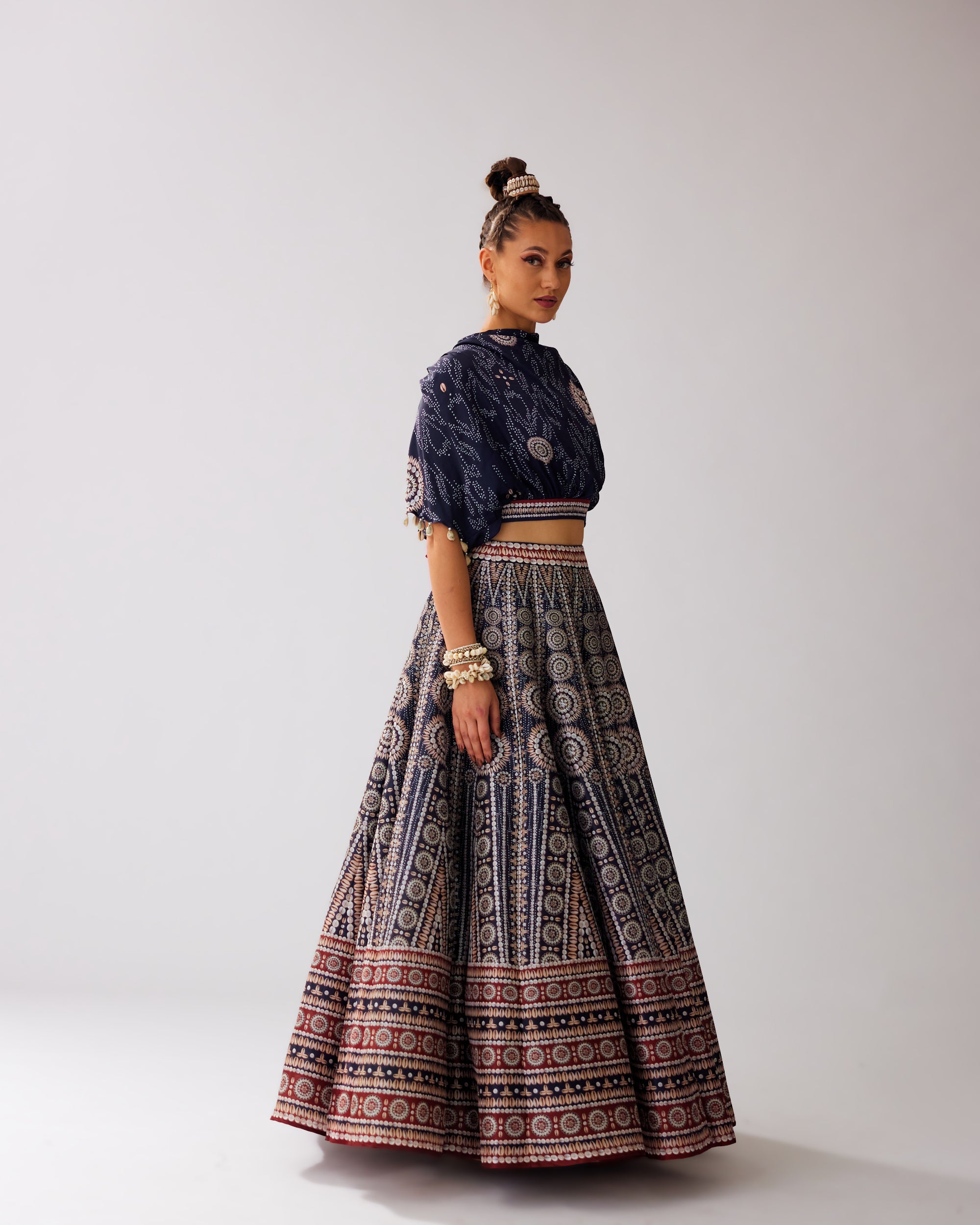 Zohra : Varsha Leela - Navy/Red