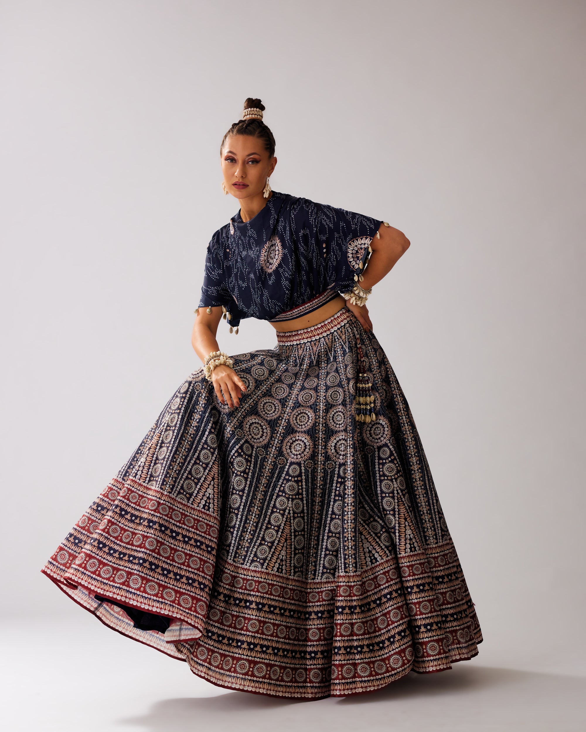 Zohra : Varsha Leela - Navy/Red