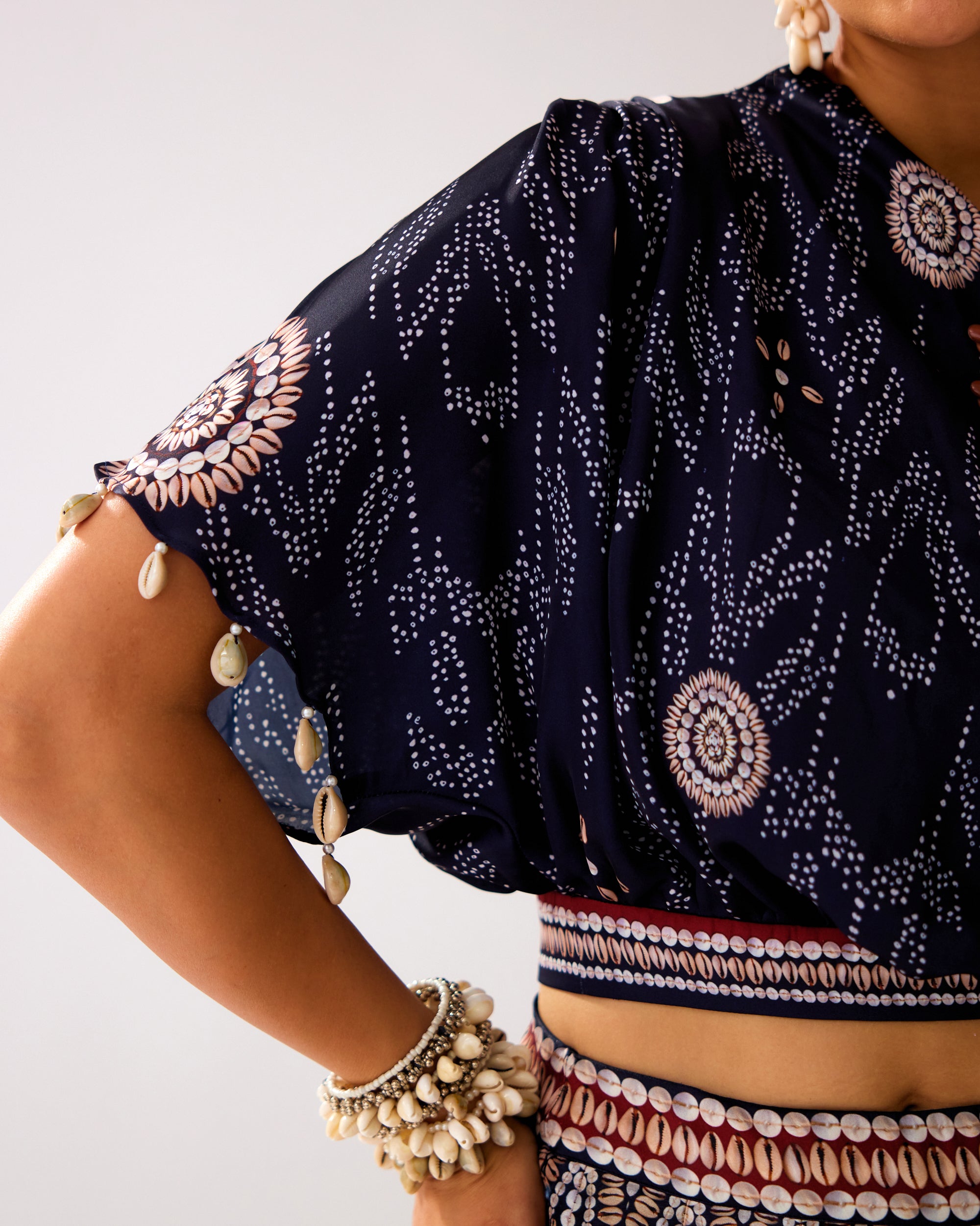 Zohra : Varsha Leela - Navy/Red