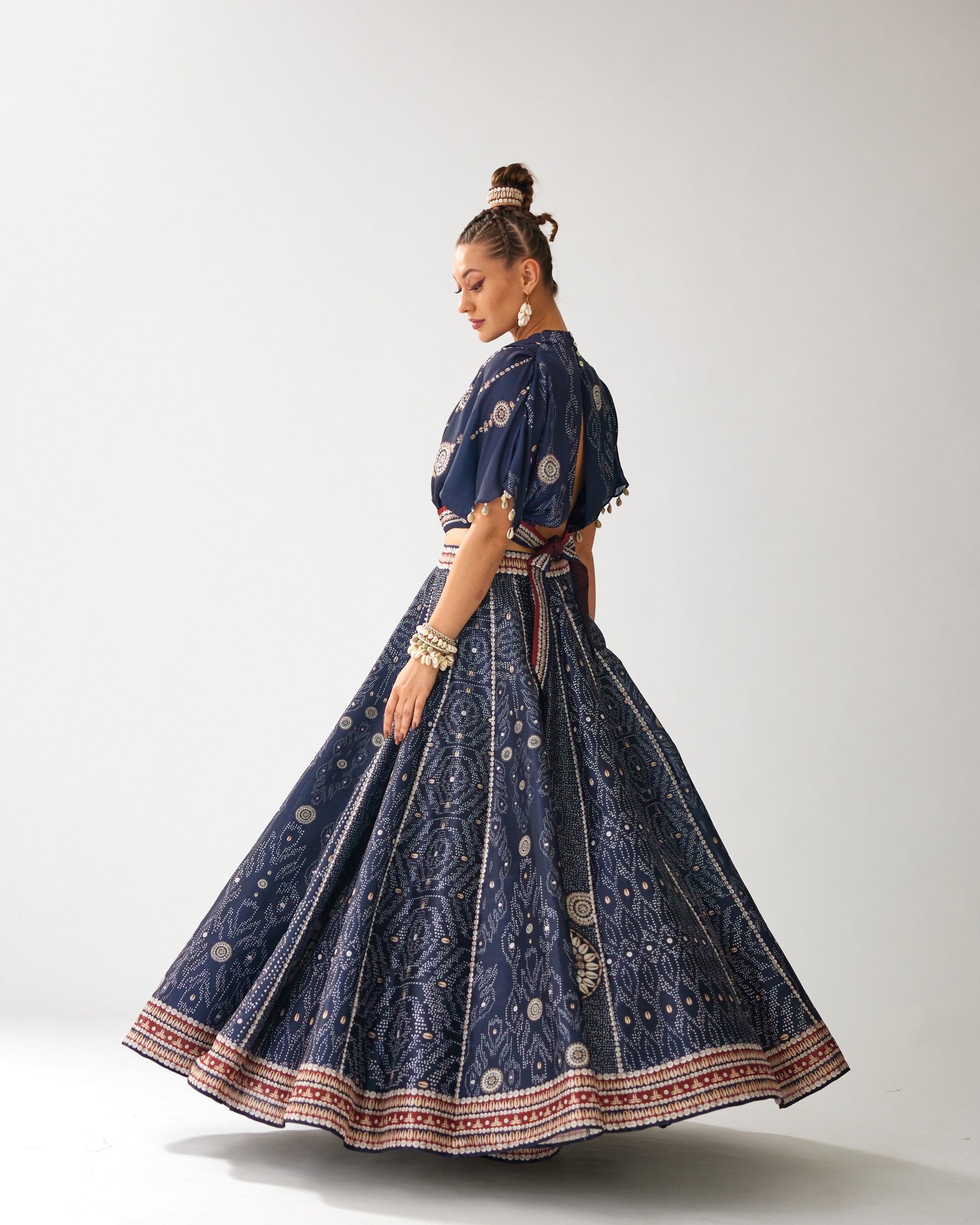 Zohra : Varsha Leela - Navy