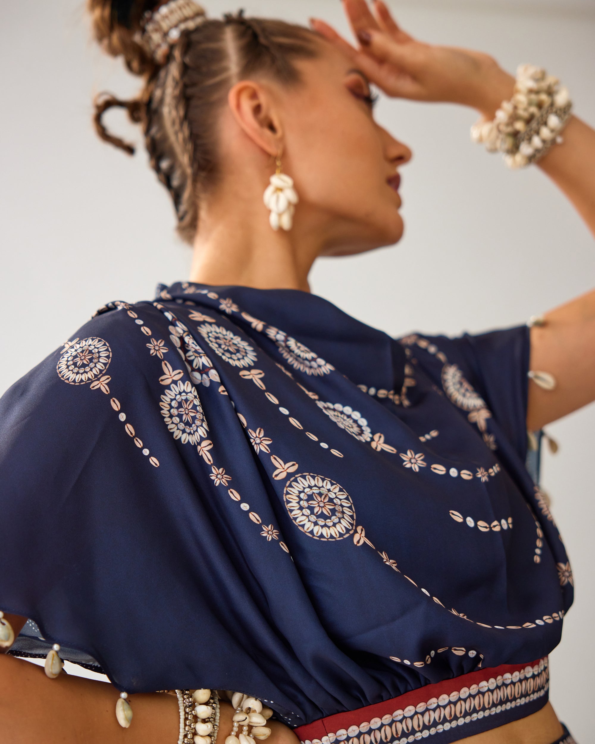 Zohra : Varsha Leela - Navy