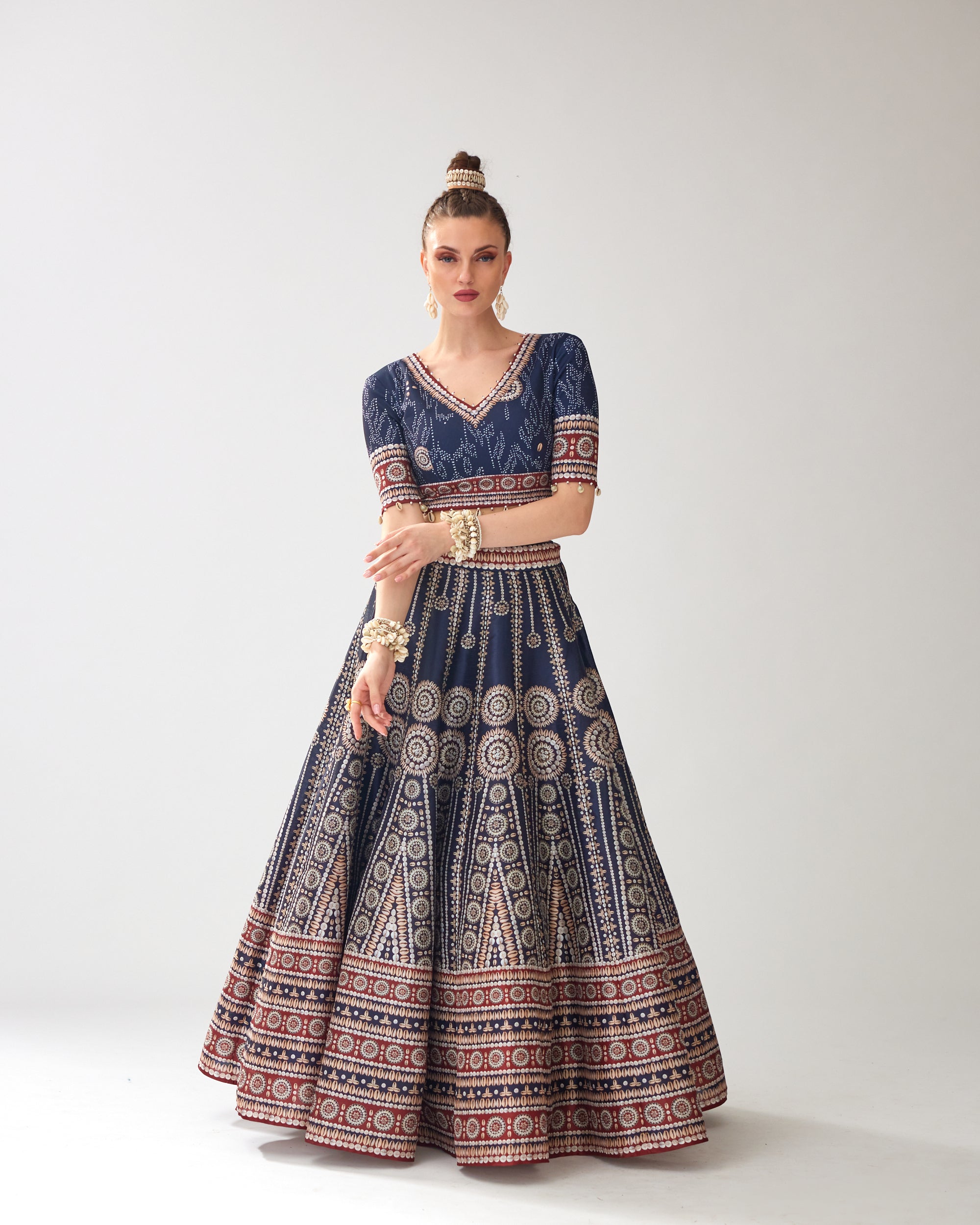 Zohra : Leela - Navy/Red
