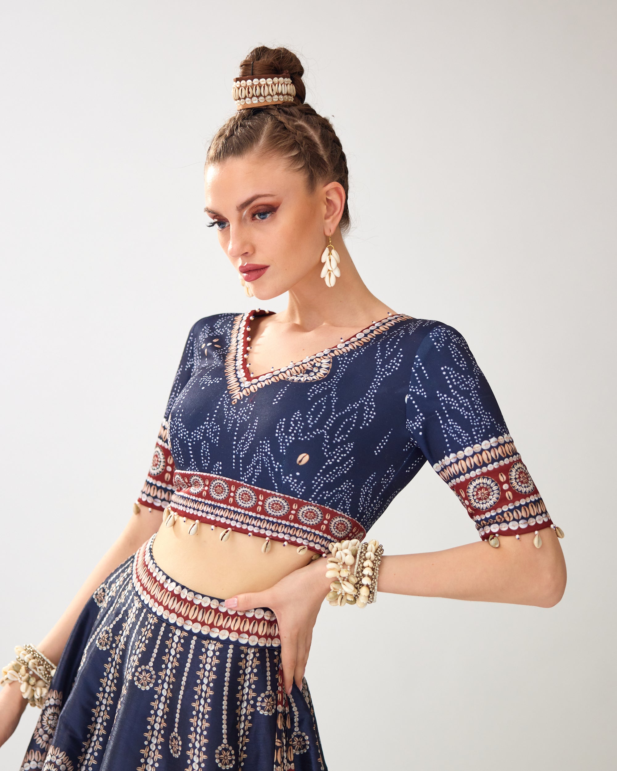 Zohra : Leela - Navy/Red
