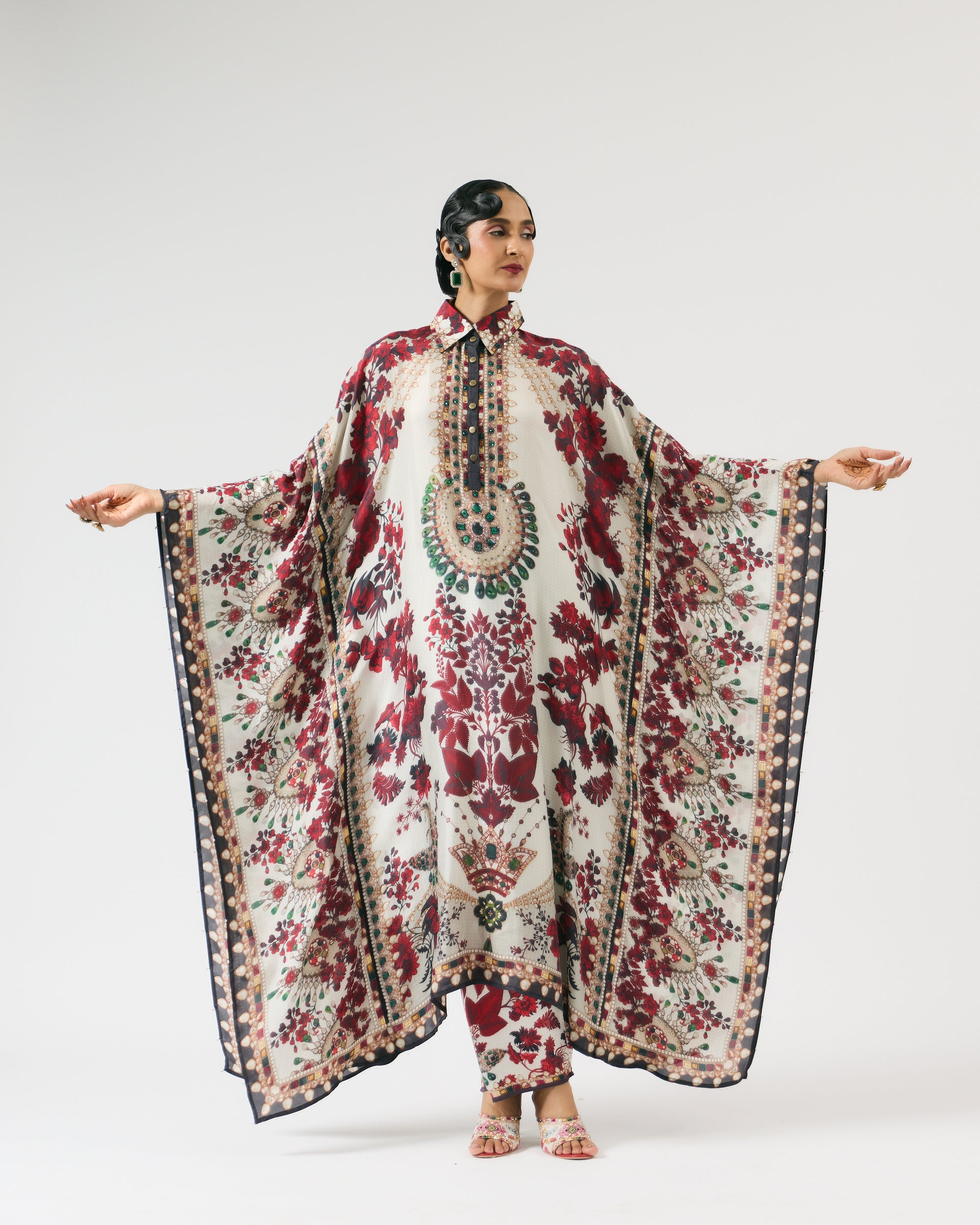 Nizam : Sharifa - Ivory/Red