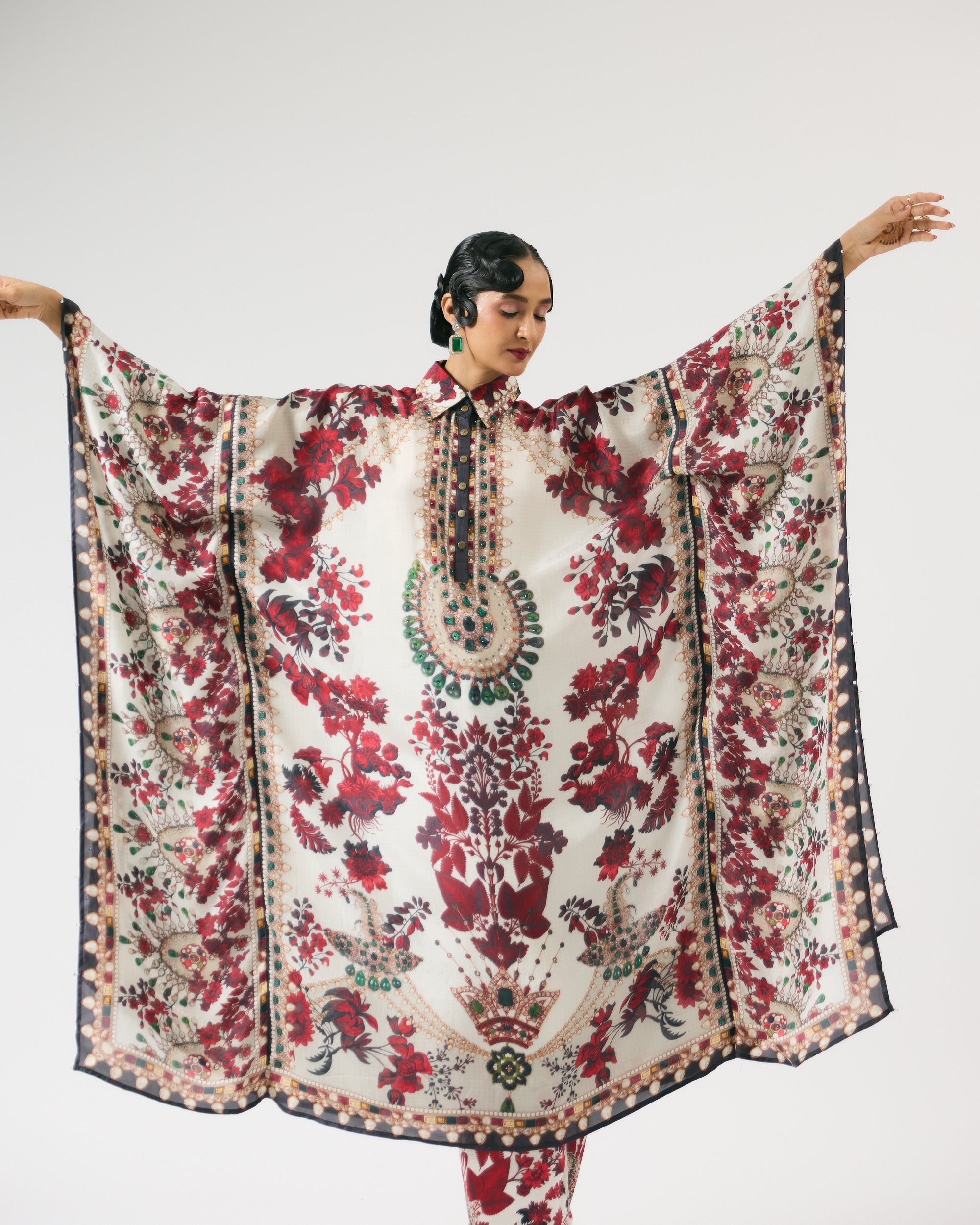Nizam : Sharifa - Ivory/Red