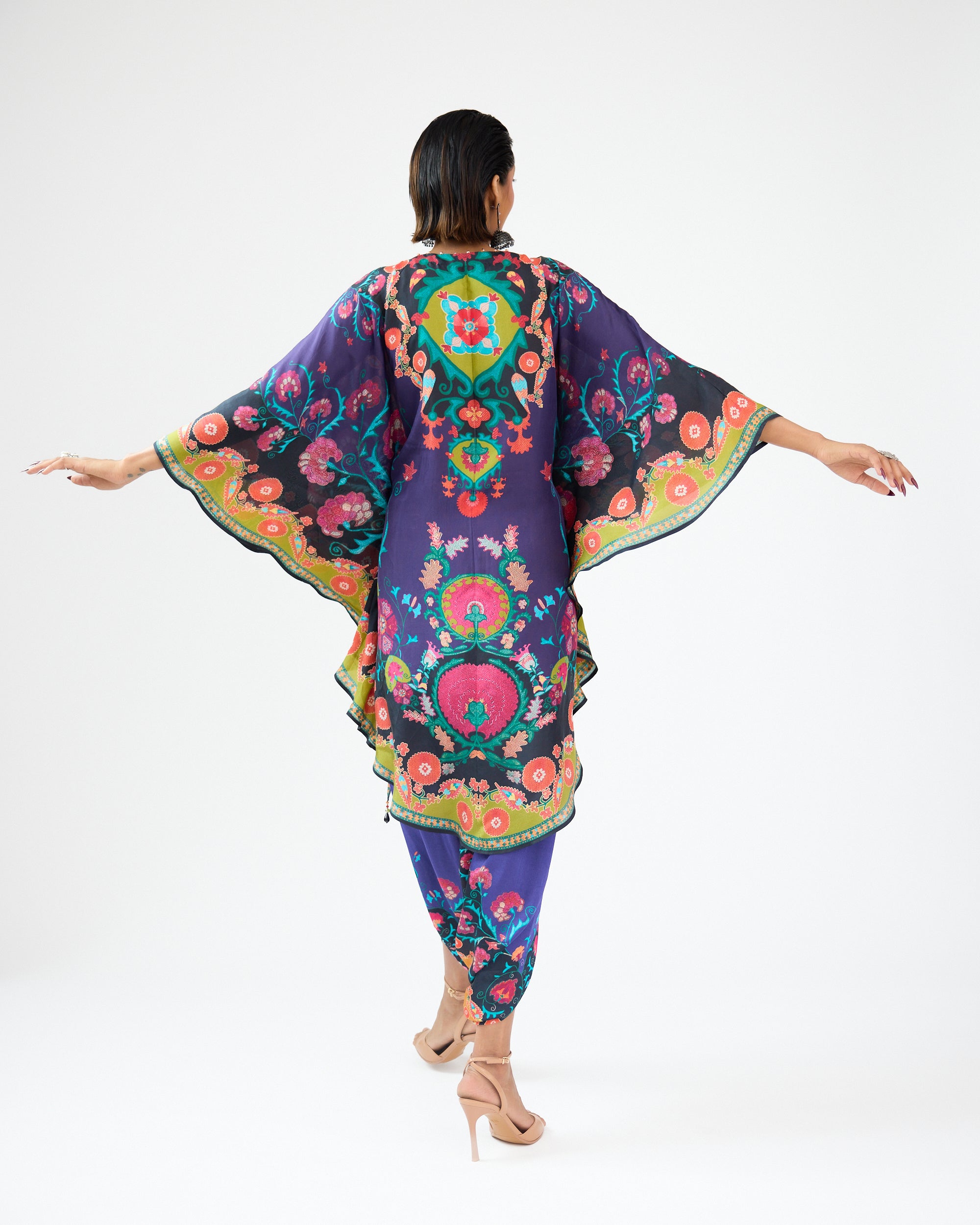 A Bukhara Summer : Inayat - Lime/Black