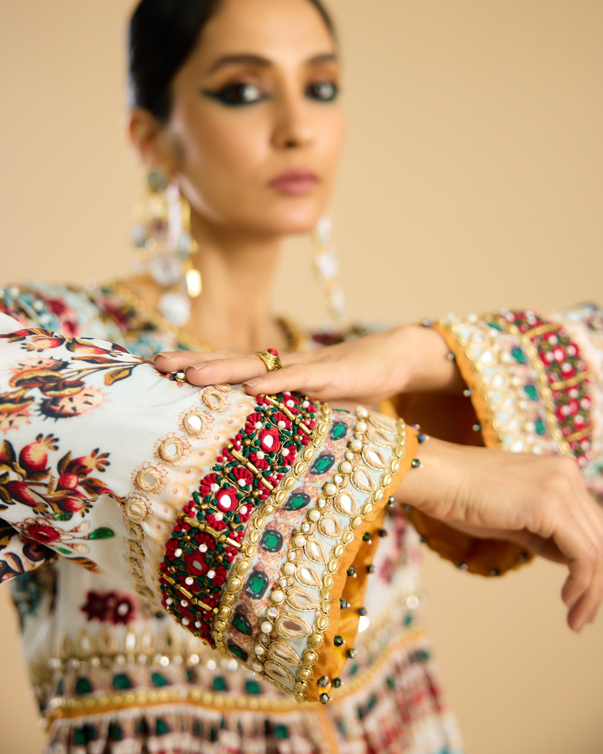 Nizam : Chinara - Ivory/Aqua