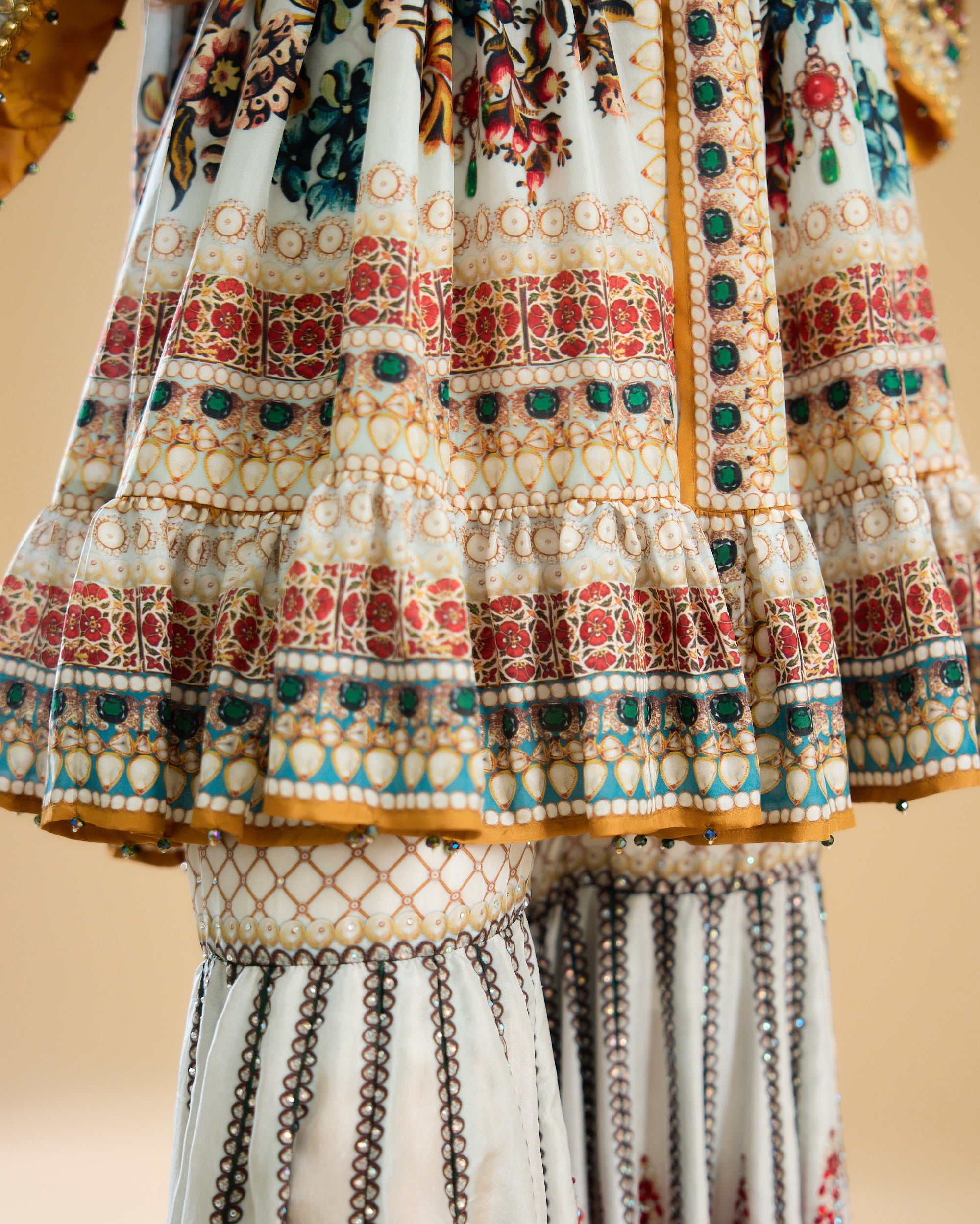 Nizam : Chinara - Ivory/Aqua