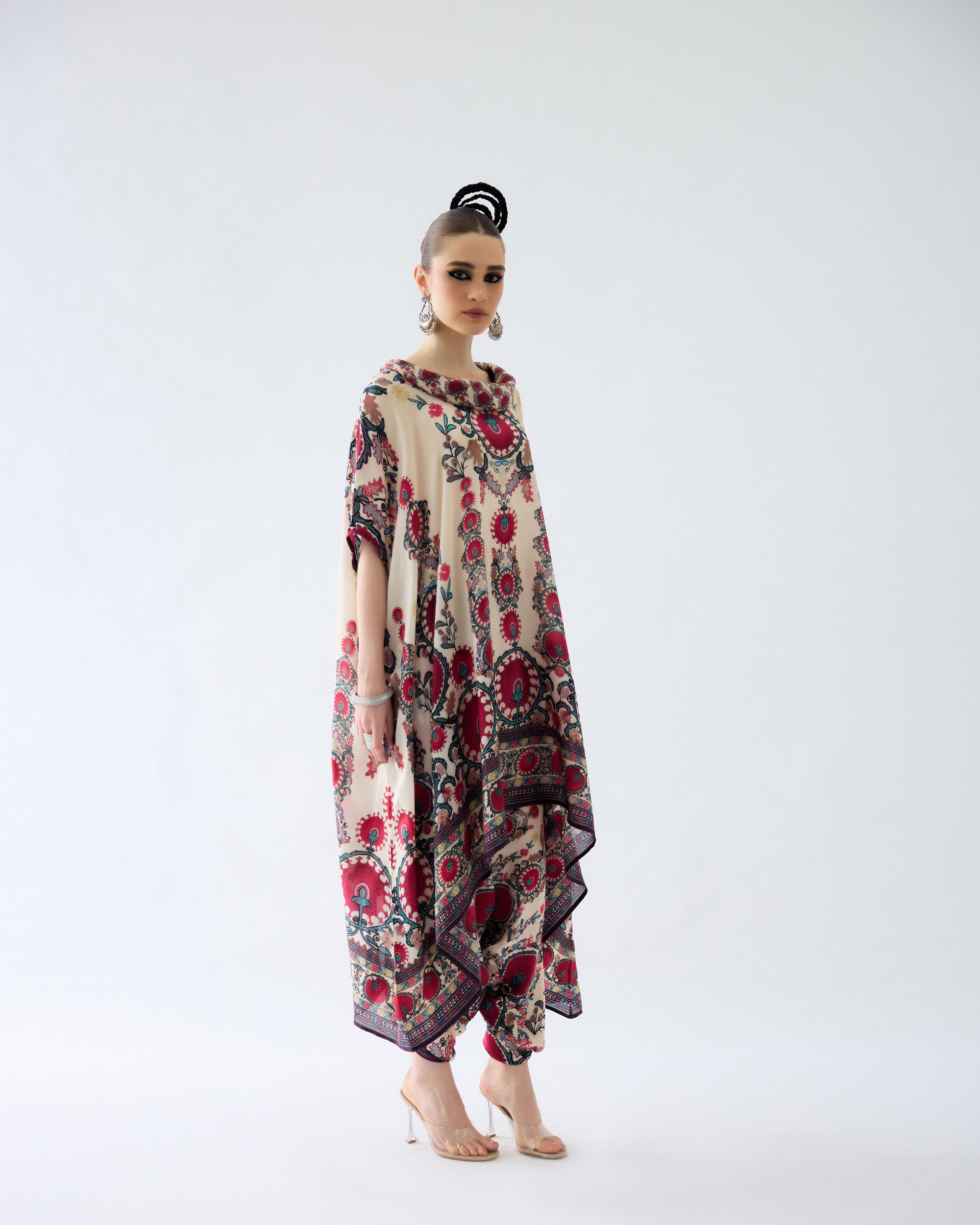 Bukhara : Lavanya/Sonth - Maroon