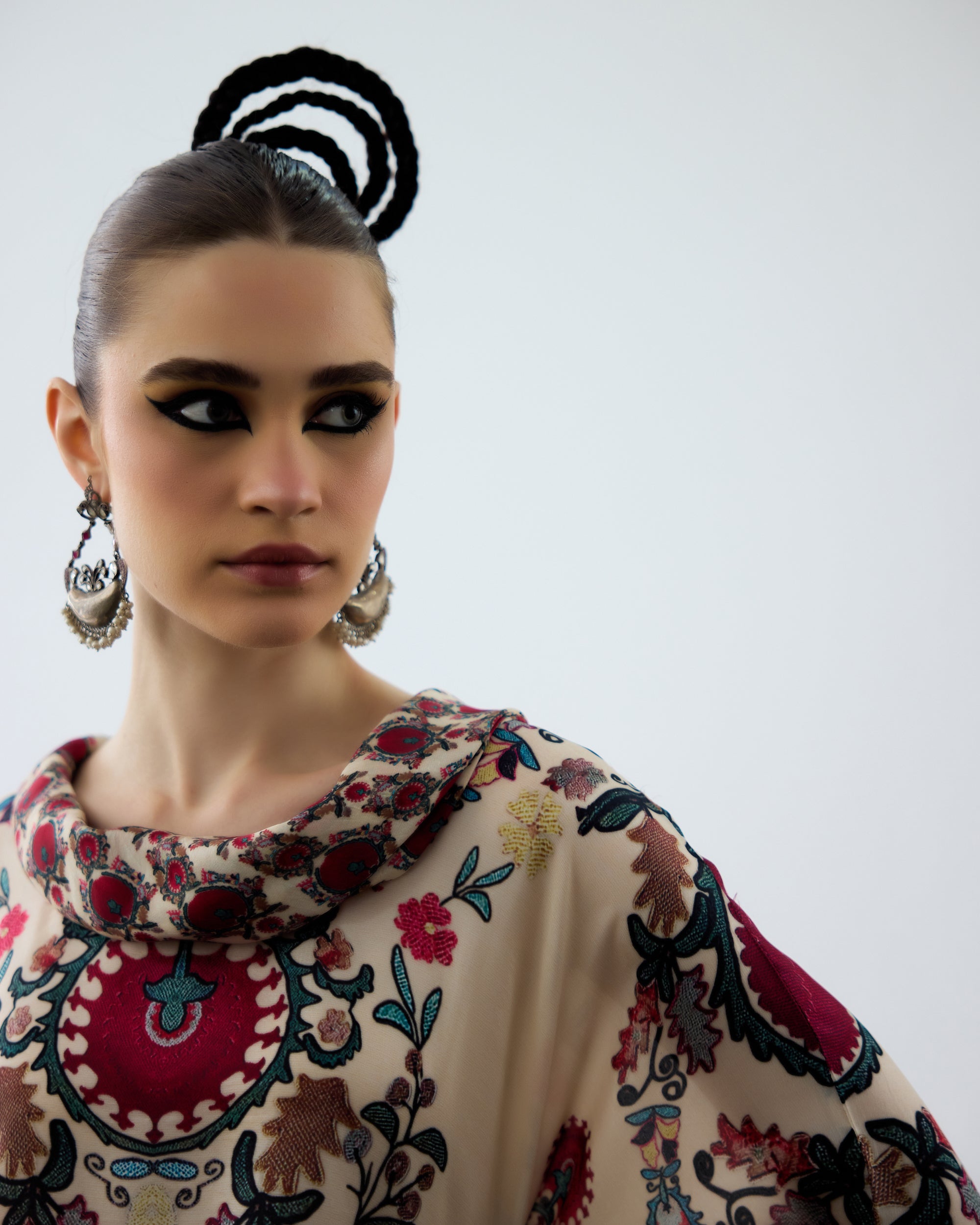 Bukhara : Lavanya/Sonth - Maroon