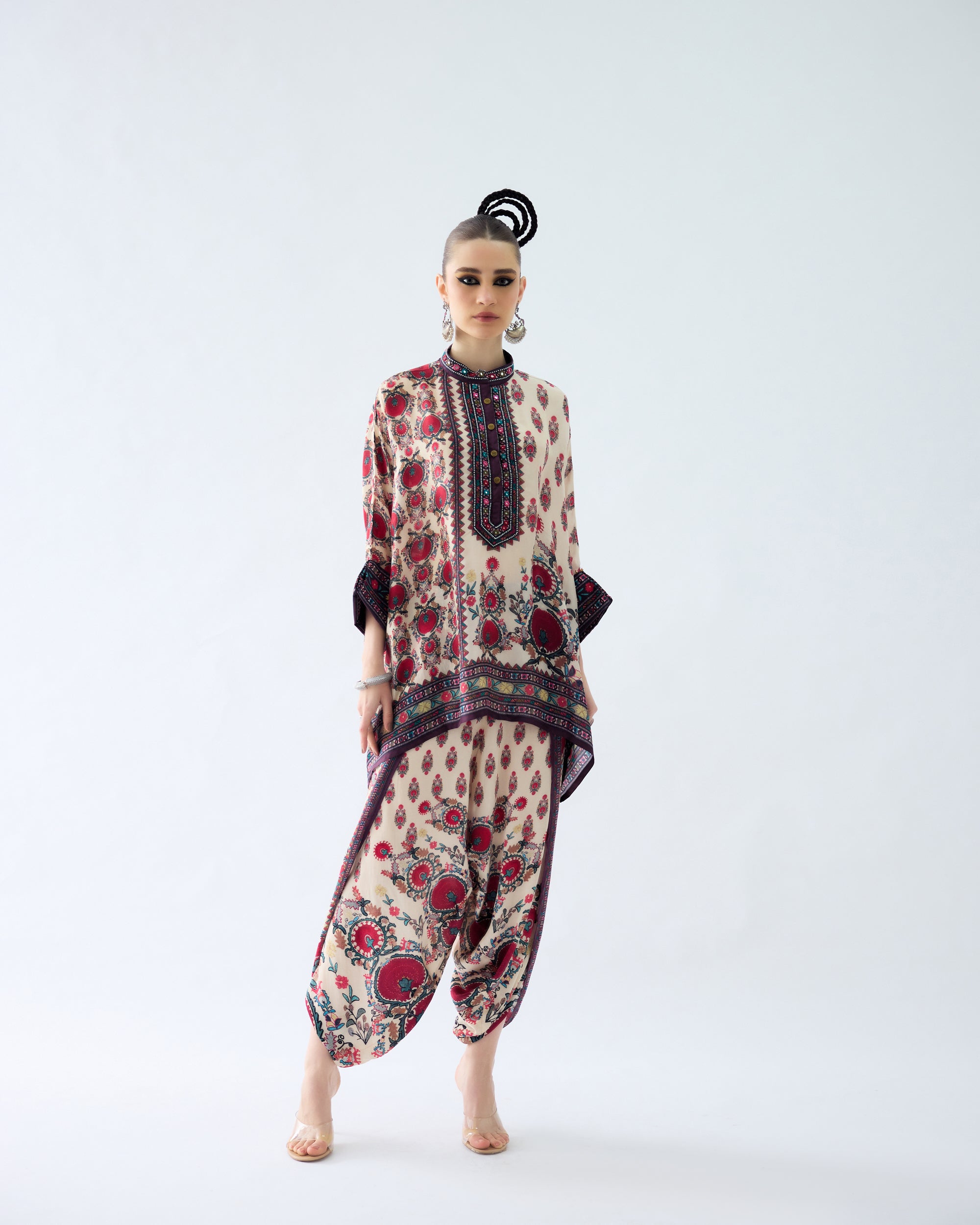 Bukhara : Chanel/Sonth - Maroon