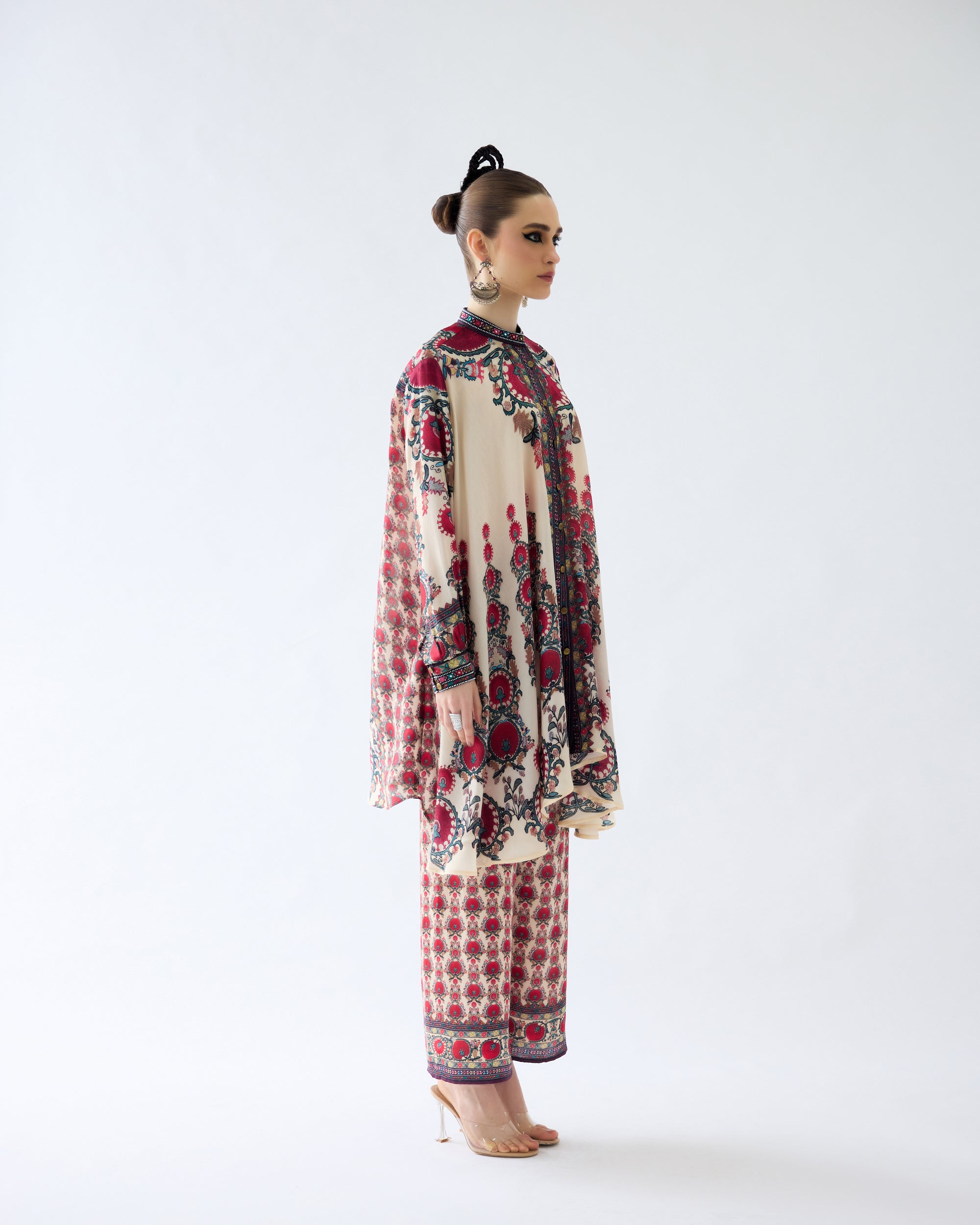 Bukhara : Nilofer - Maroon