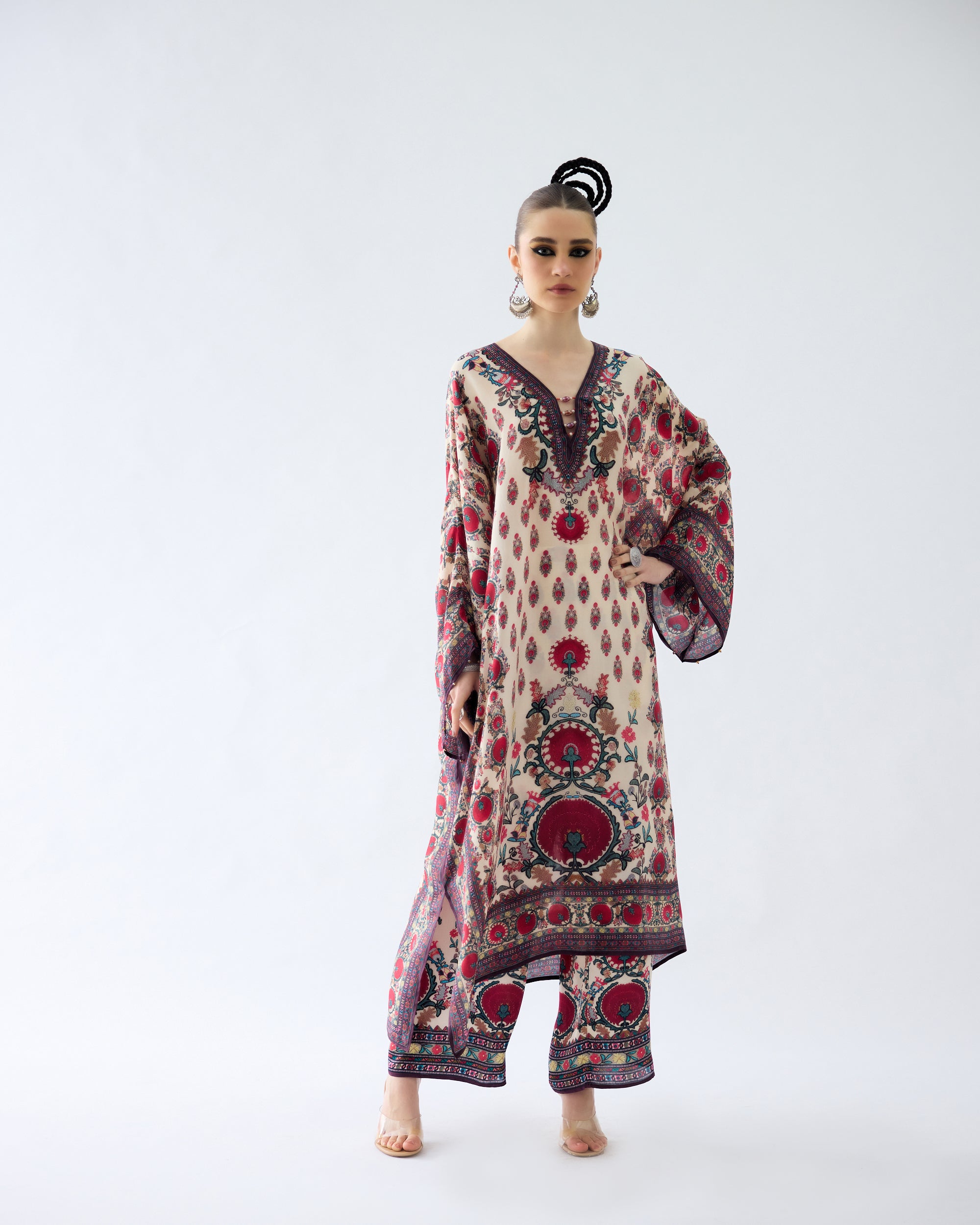 Bukhara : Ghufrina - Maroon