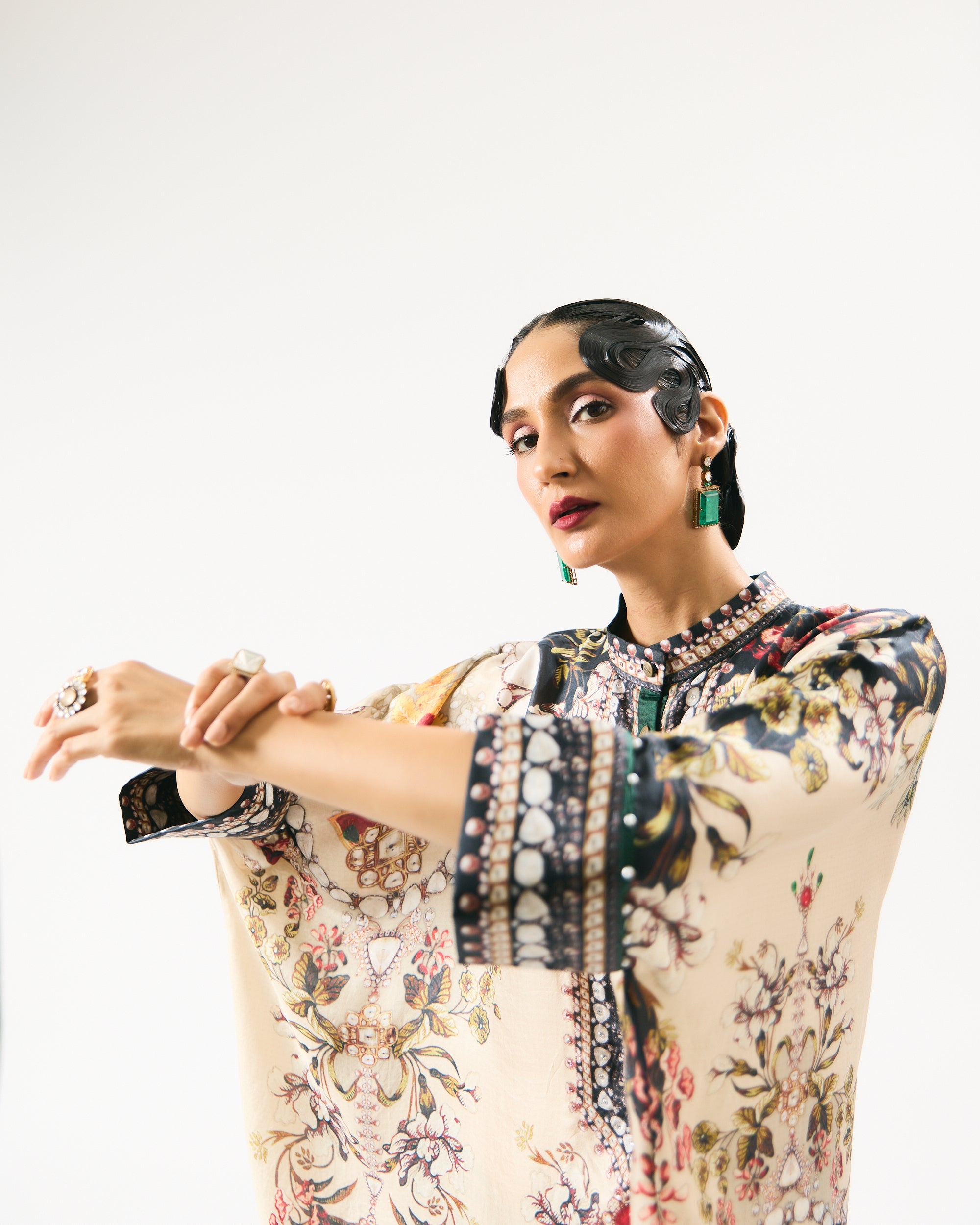 Nizam : Chanel/Sonth - Beige