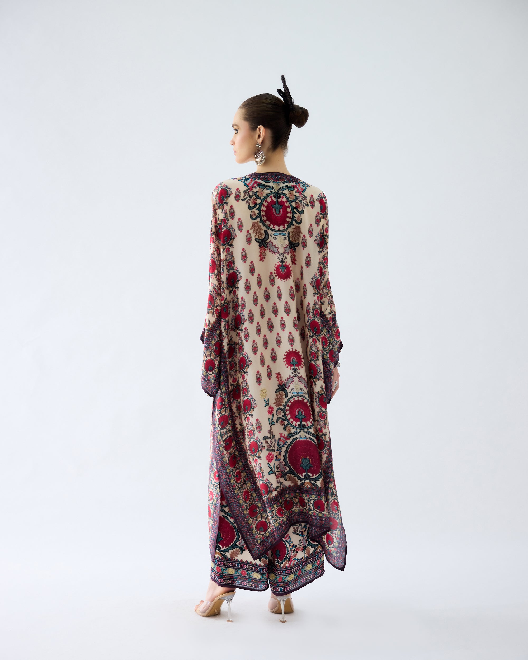 Bukhara : Ghufrina - Maroon