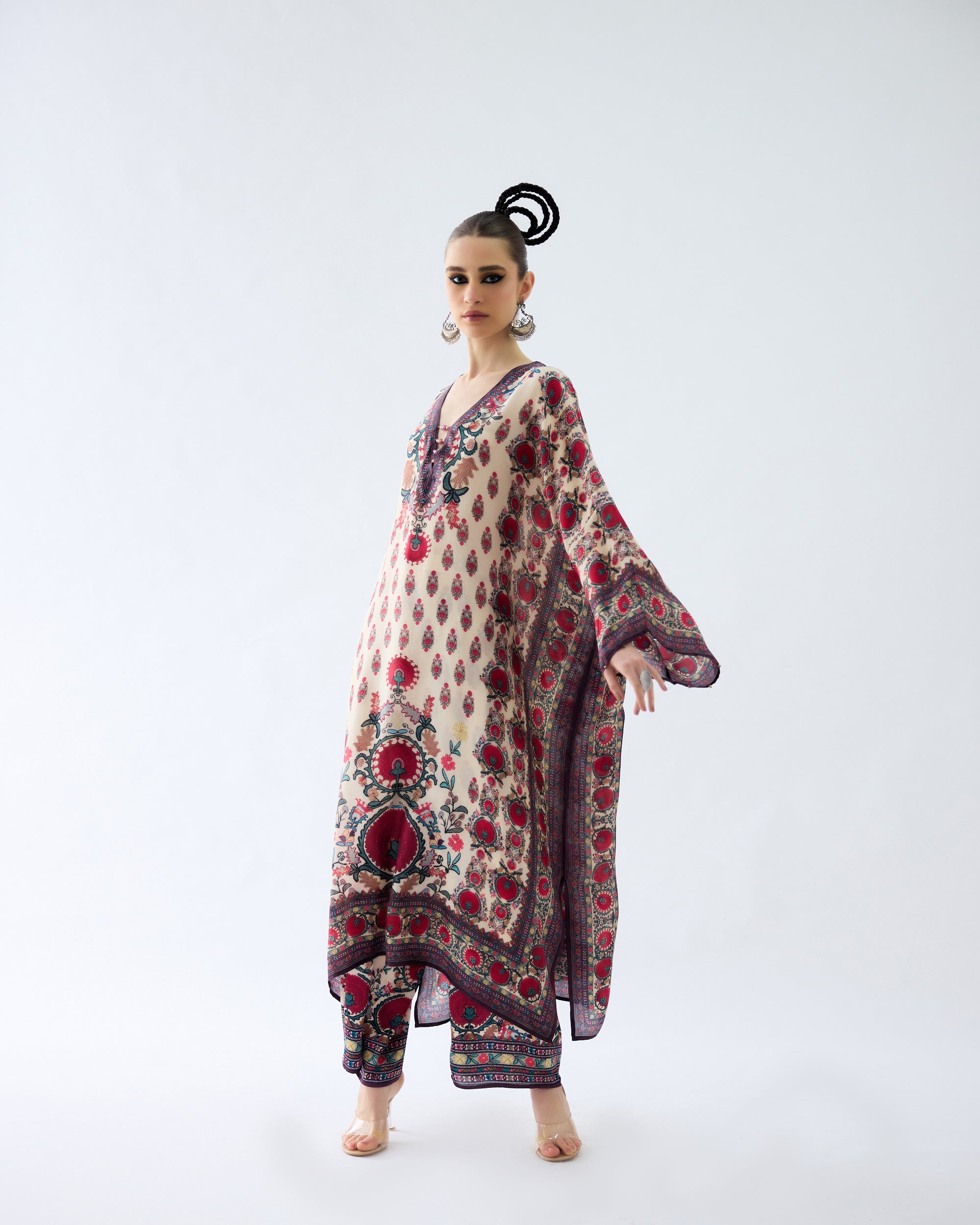 Bukhara : Ghufrina - Maroon