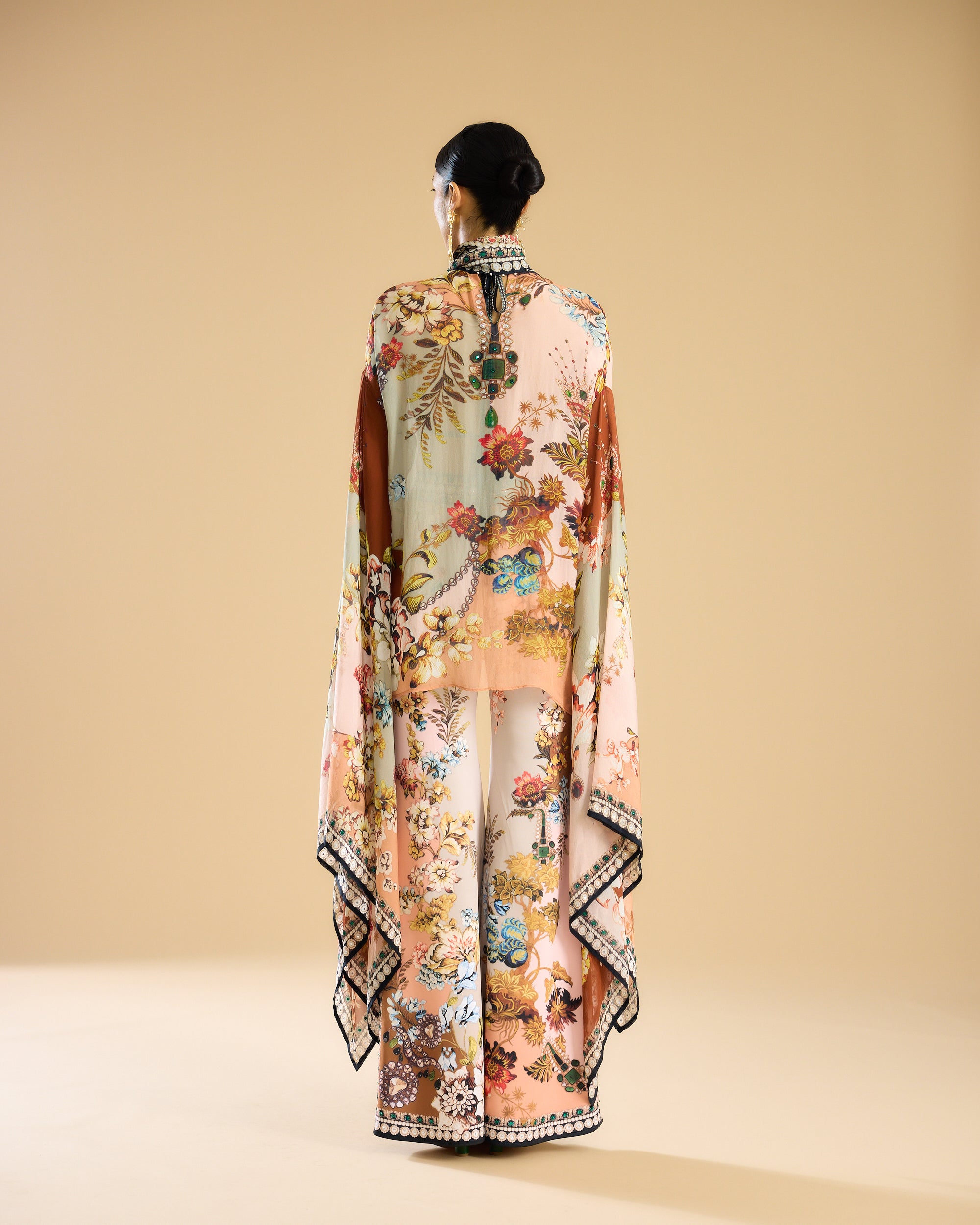 Nizam : Gabriella - Ivory/Peach