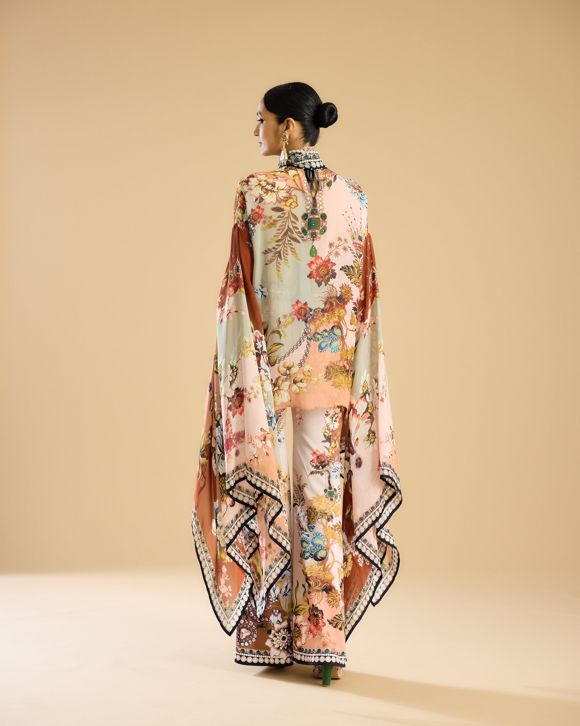 Nizam : Gabriella - Ivory/Peach