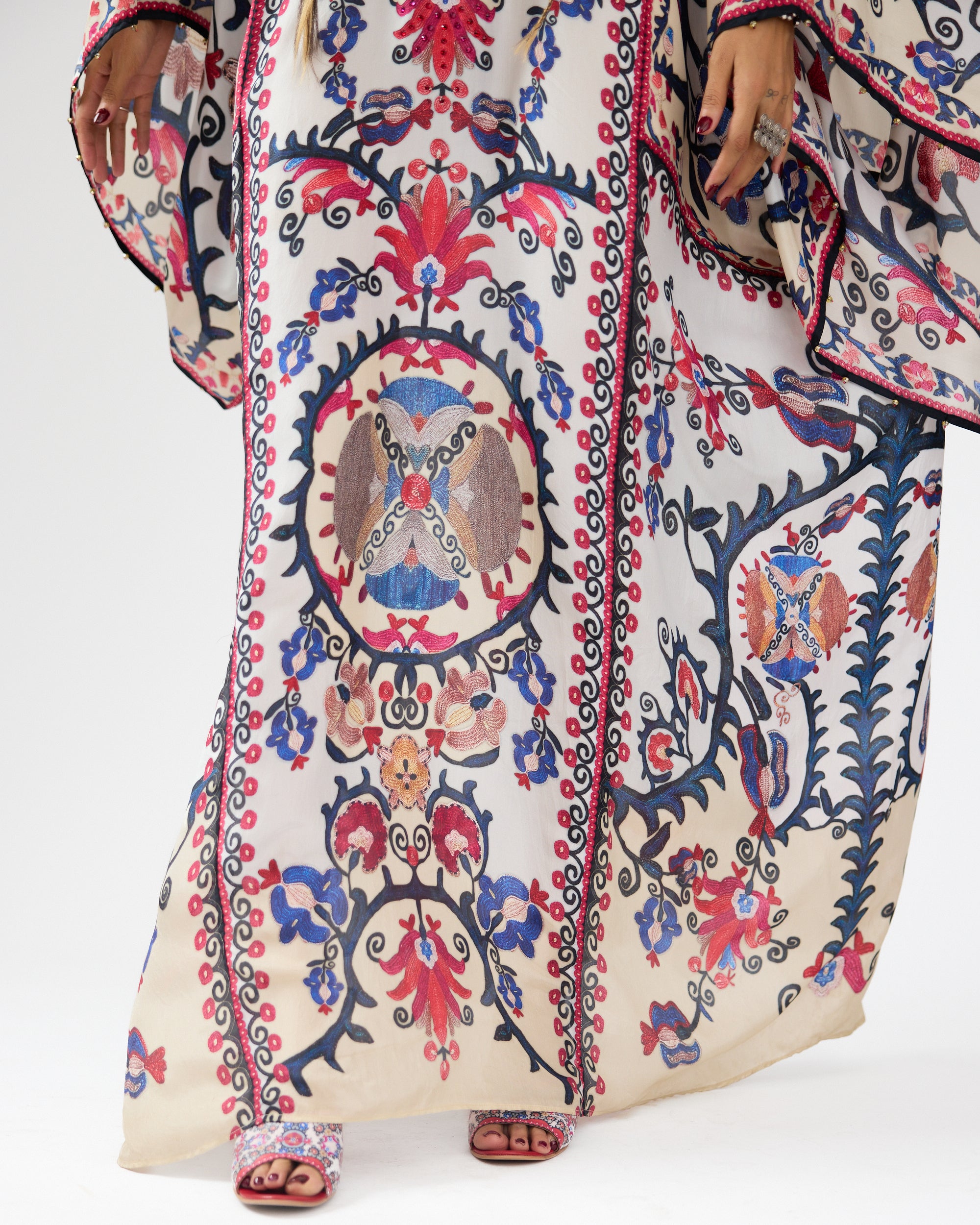 A Bukhara Summer : Beatrice - Multi