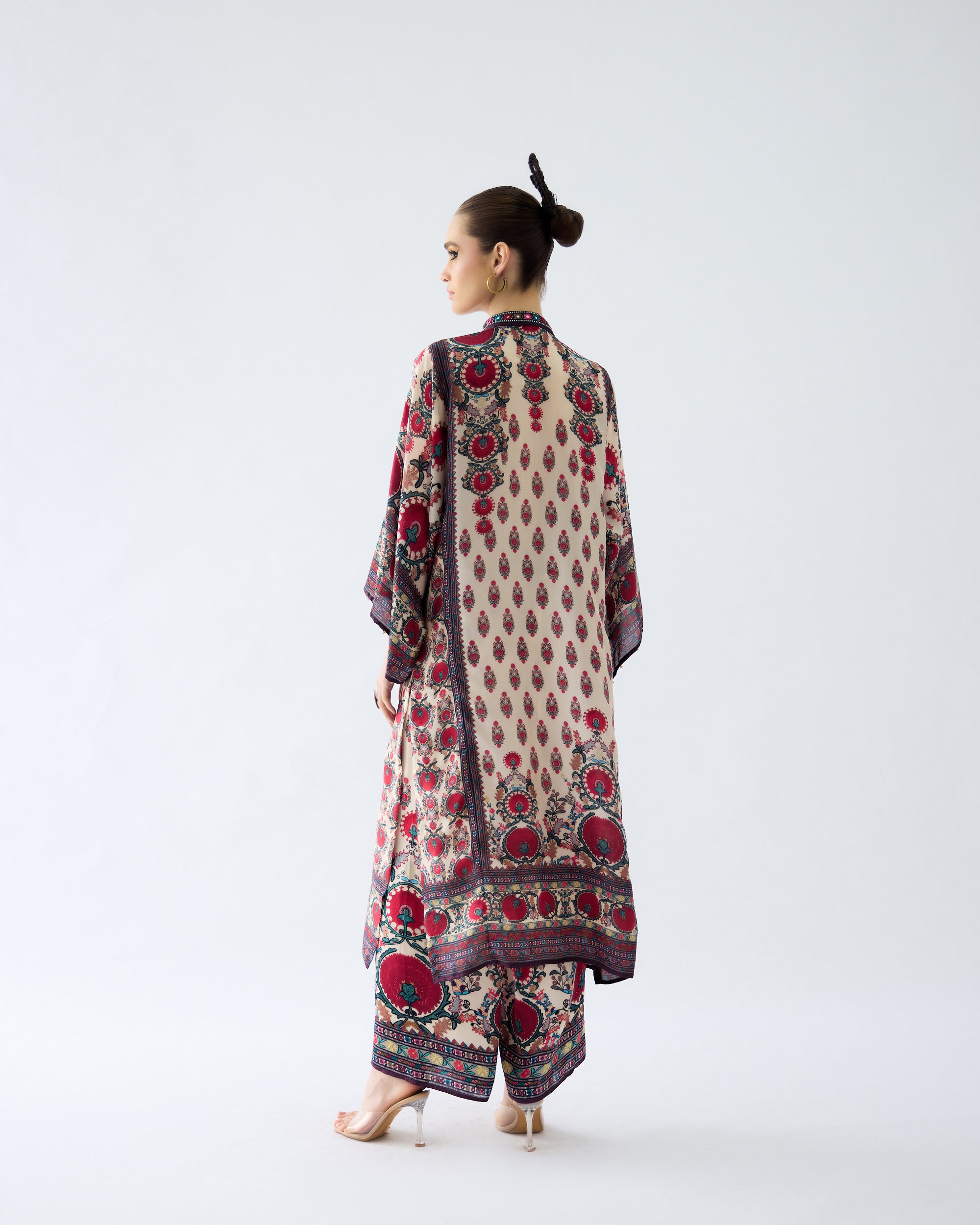 Bukhara : Gayatri - Maroon