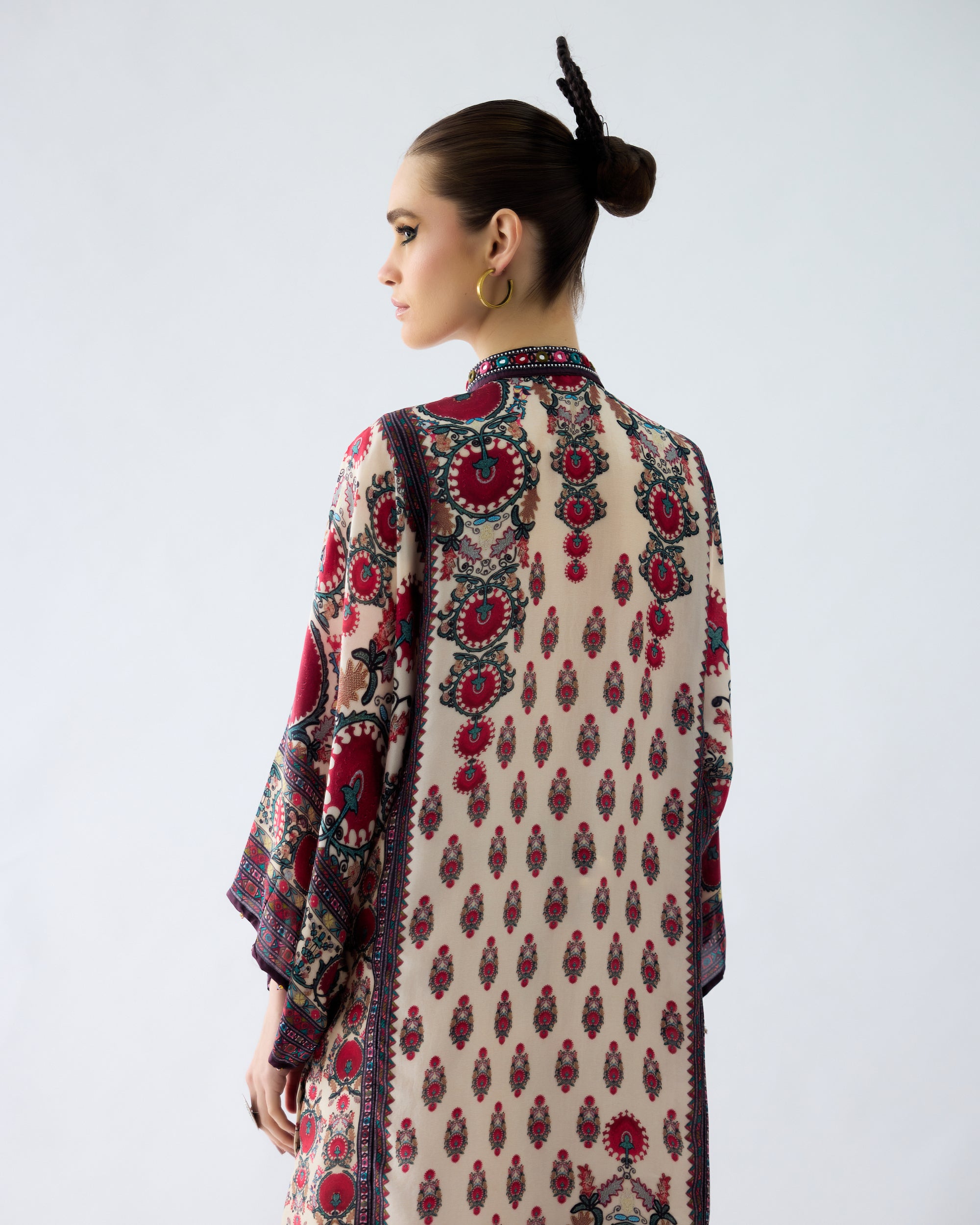 Bukhara : Gayatri - Maroon