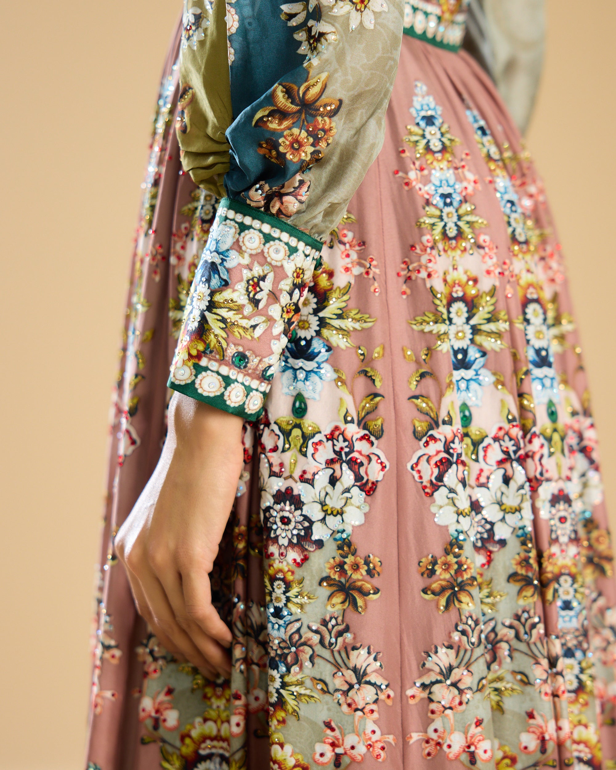 Nizam : Swara - Multi