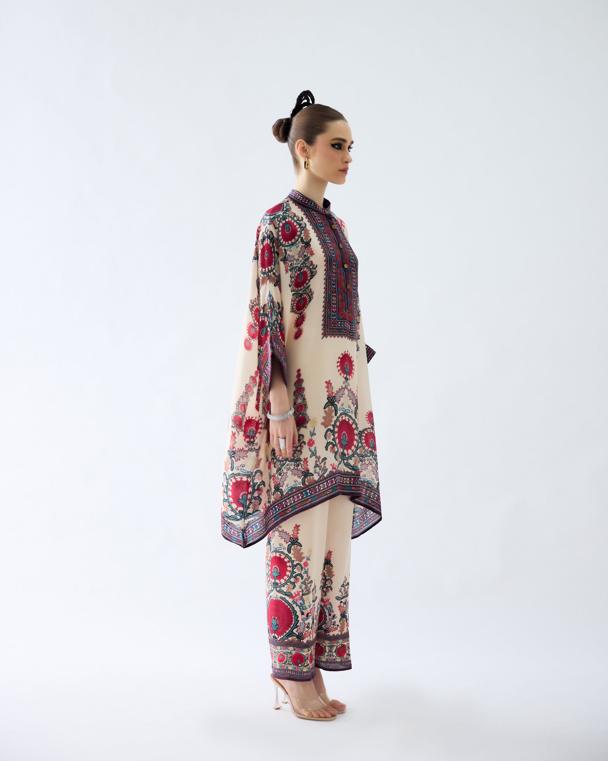 Bukhara : Chanel 36" - Maroon