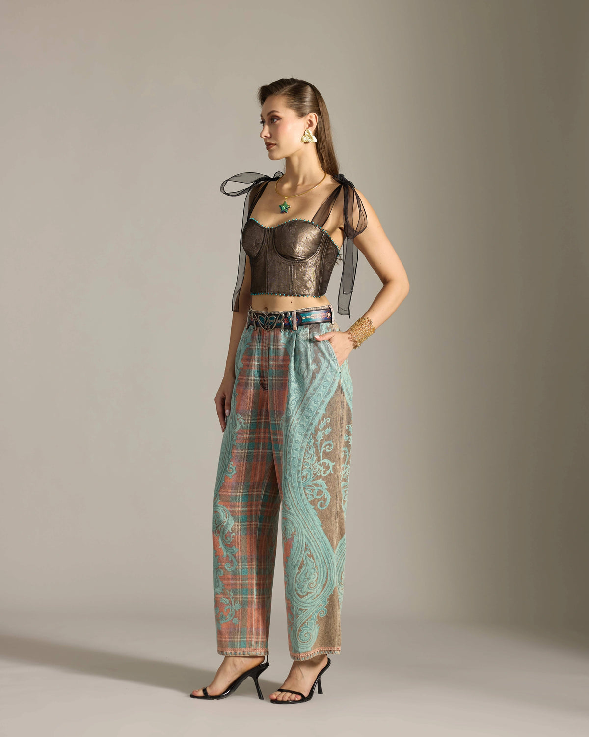 CHINTZ : Faiza / Zuhur / Elham
