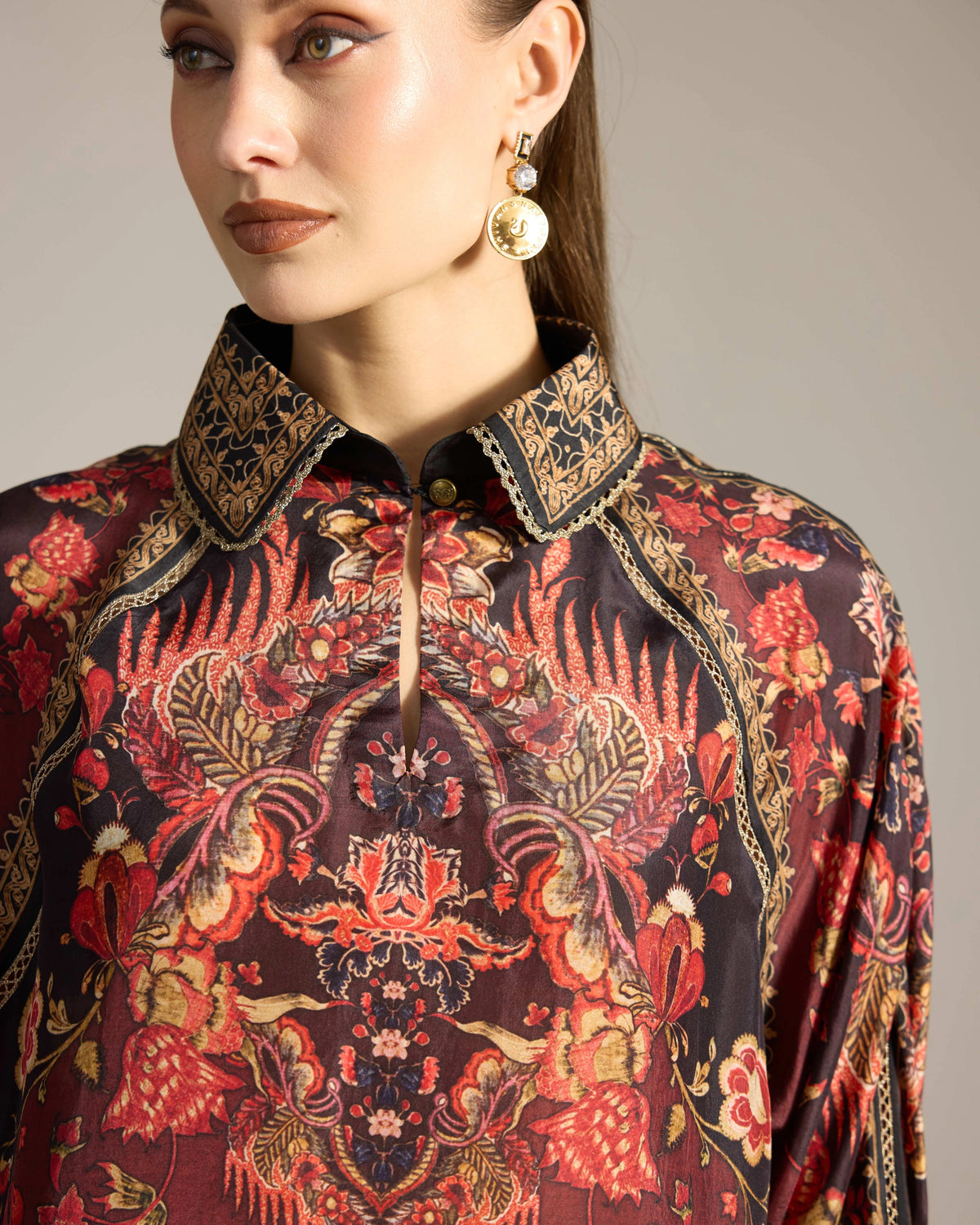 CHINTZ : Desiree