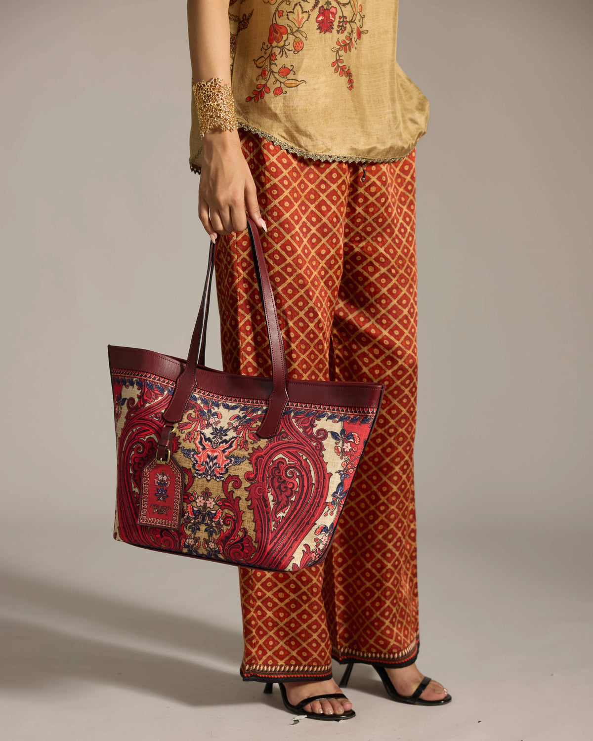 CHINTZ : Martina