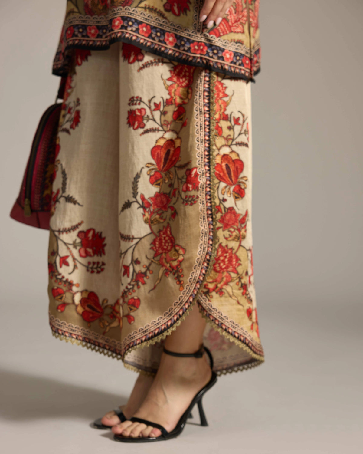 CHINTZ : Ghazal / Petalida
