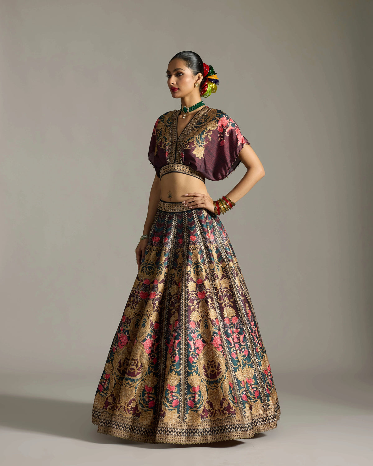 CHINTZ : Nirja Leela Set