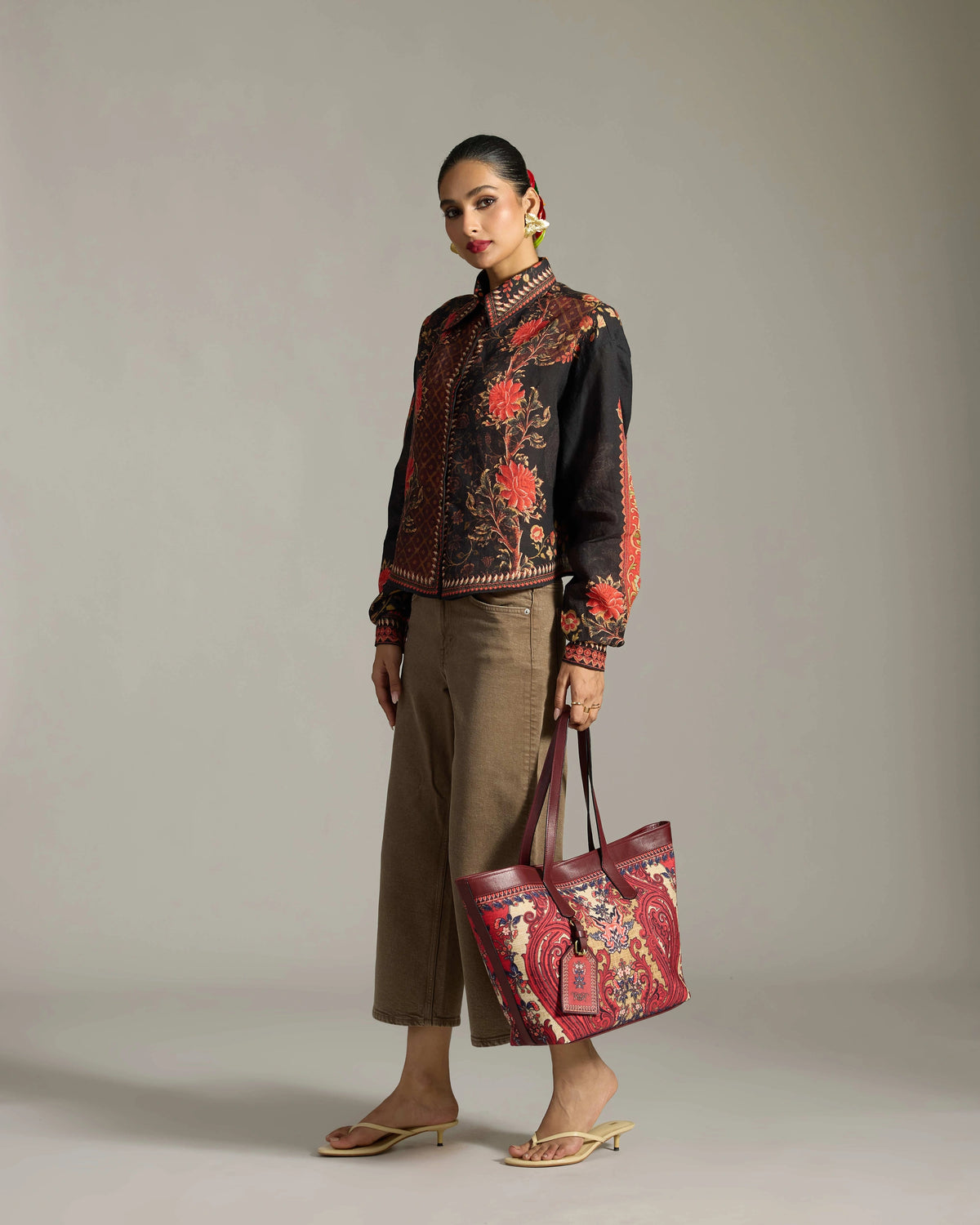CHINTZ : Hana