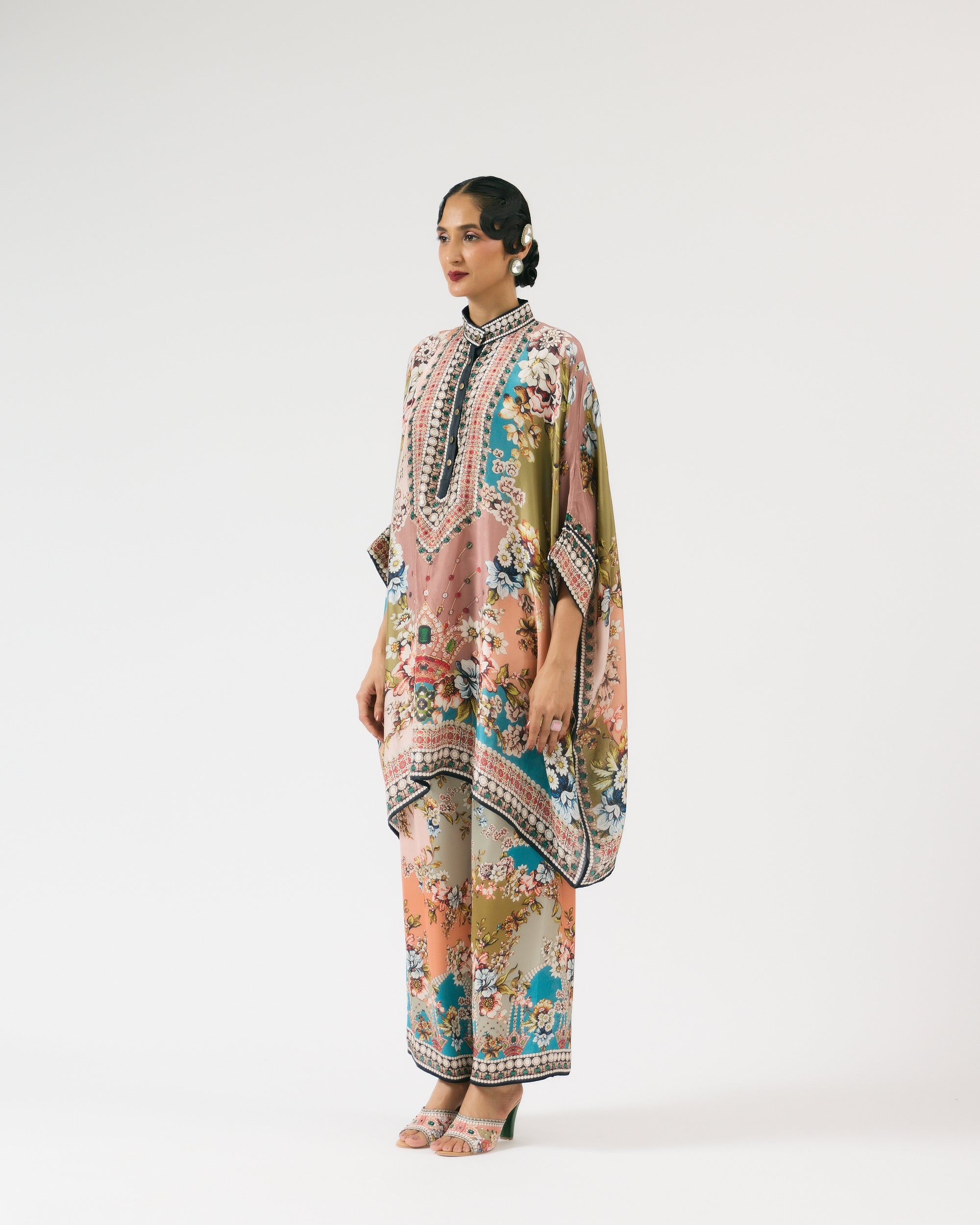Nizam : Chanel 36" - Multi