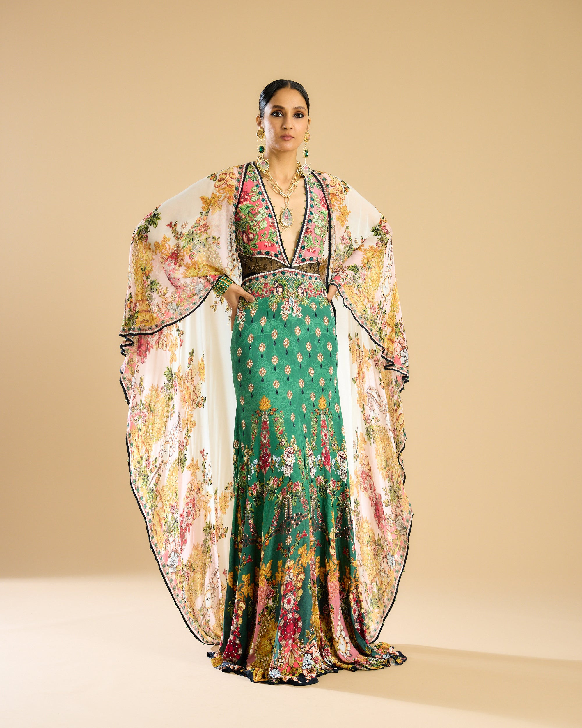 Nizam : Camilla - Ivory/Peach